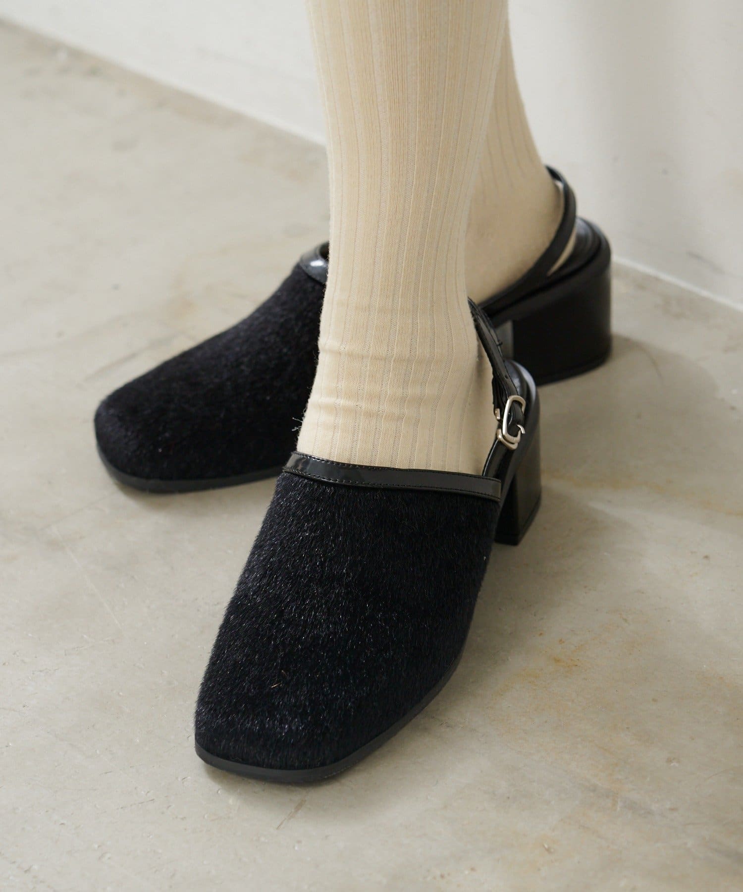 OUTLET(アウトレット) 【Kastane】ハラコパイピングヒール