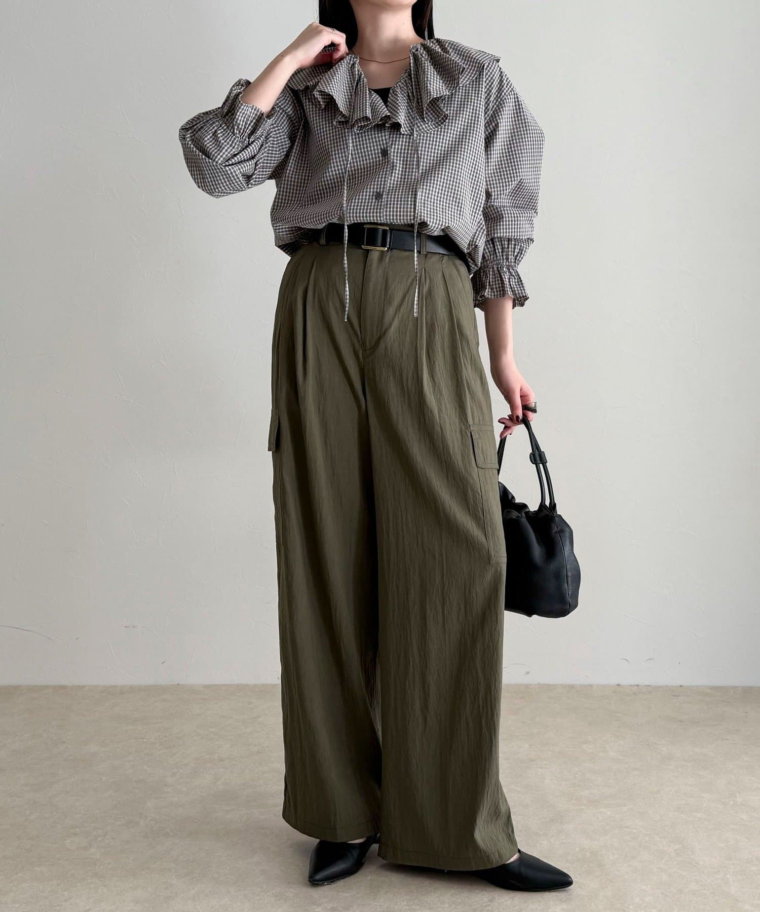 FREDY & GLOSTER(フレディ アンド グロスター) チェックフリルカラーブラウス