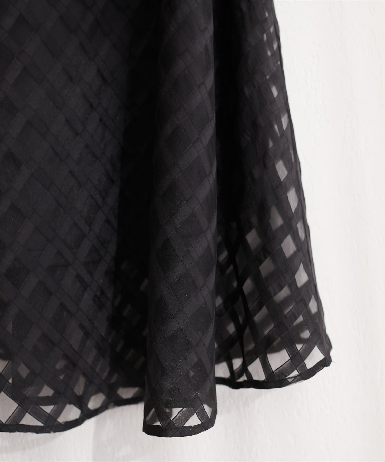 natural couture(ナチュラルクチュール) シアーチェックバイヤススカート