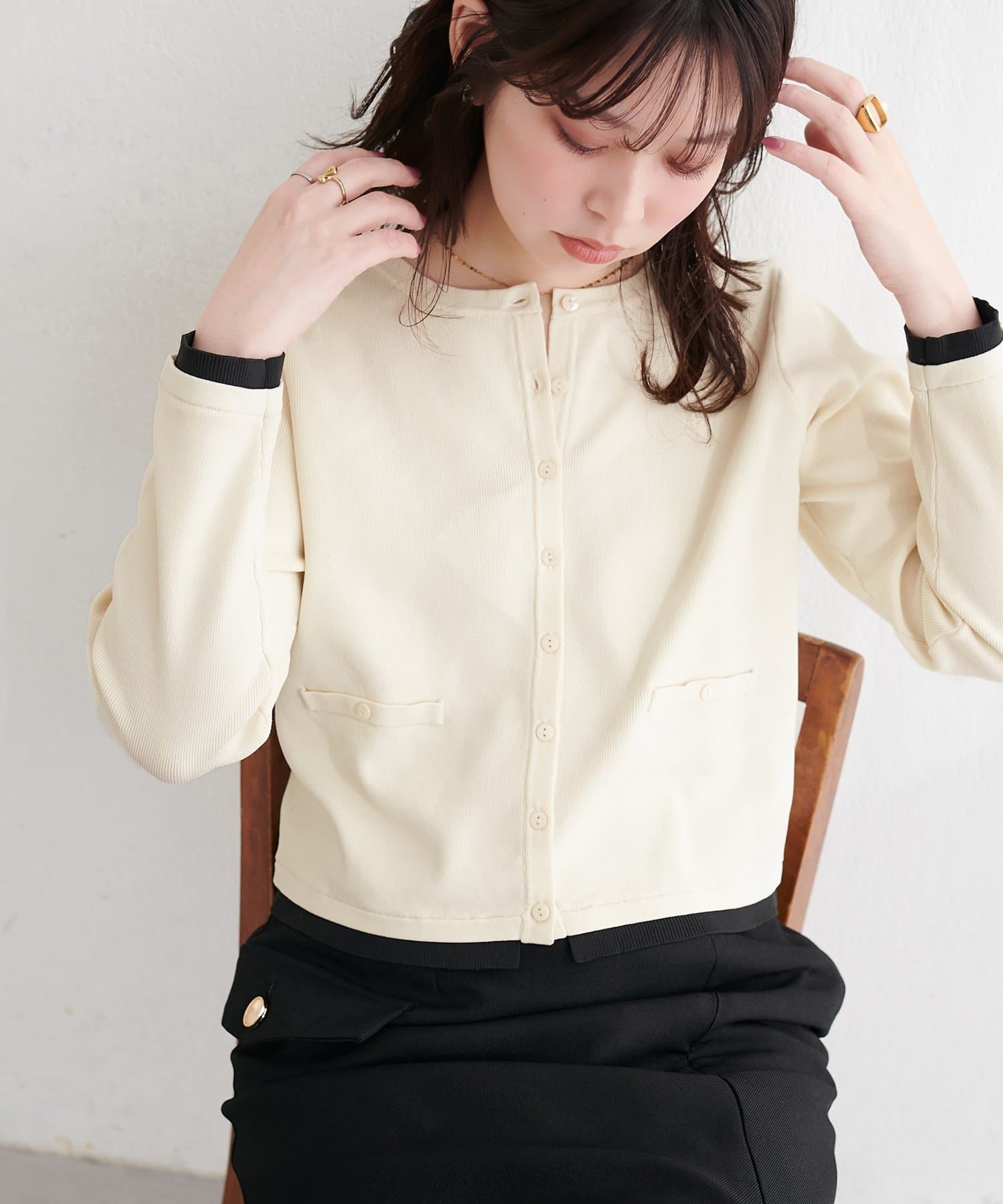 natural couture(ナチュラルクチュール) お家で洗える配色ちび釦カーディガン