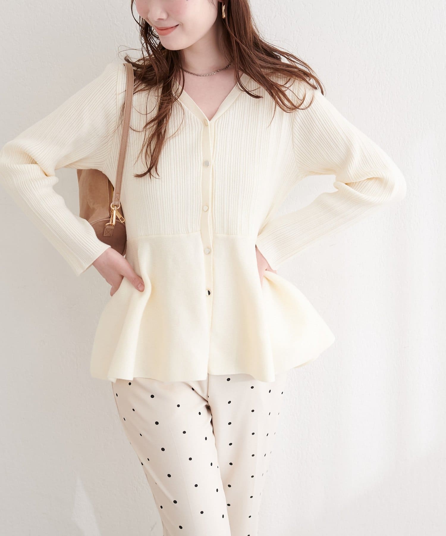 natural couture(ナチュラルクチュール) ランダムリブVネックペプラムカーディガン