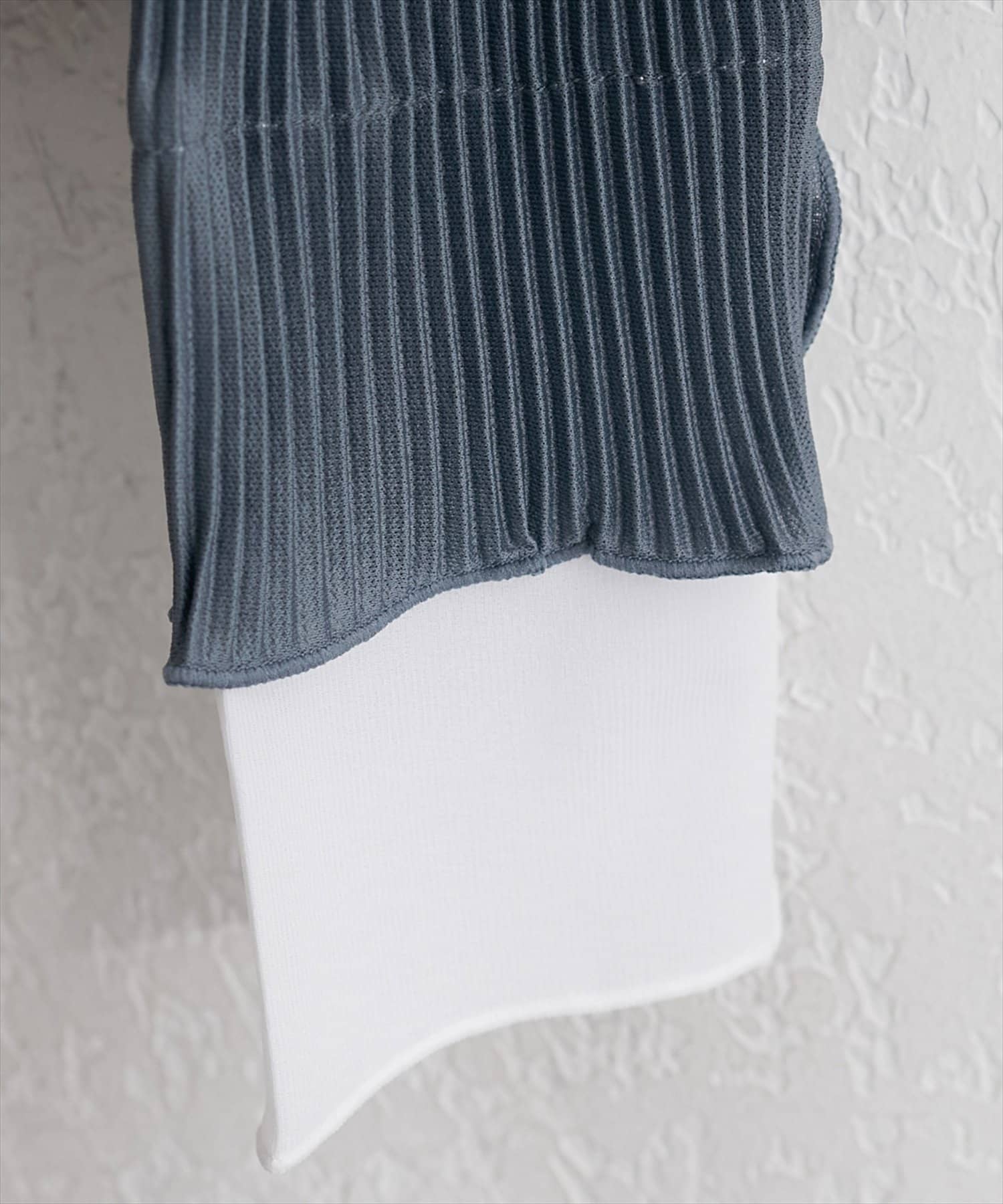 natural couture(ナチュラルクチュール) 袖口シアープリーツTOPS