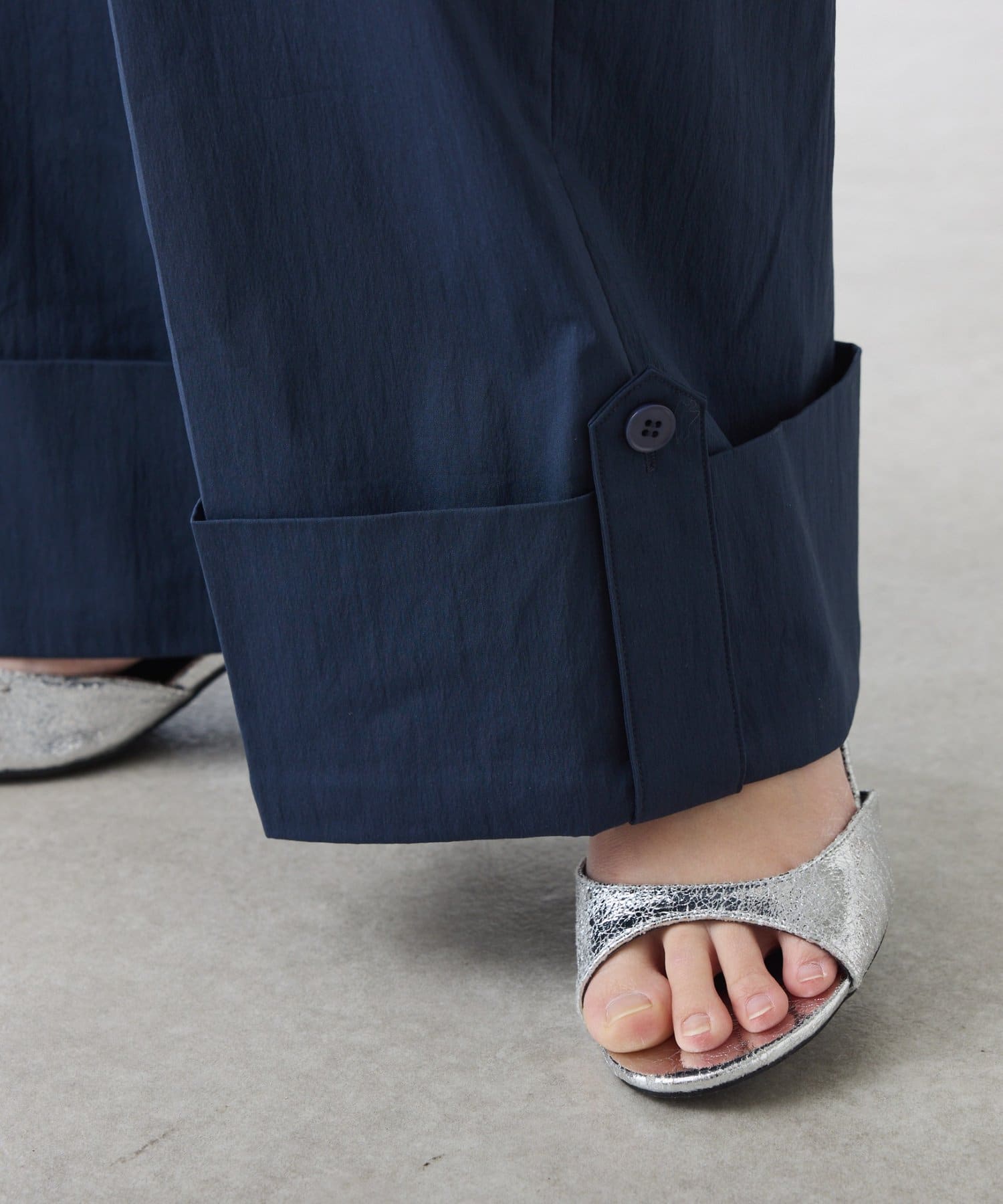 COLLAGE GALLARDAGALANTE(コラージュ ガリャルダガランテ) 【軽量/夏にも穿きやすい】ロールアップワイドパンツ