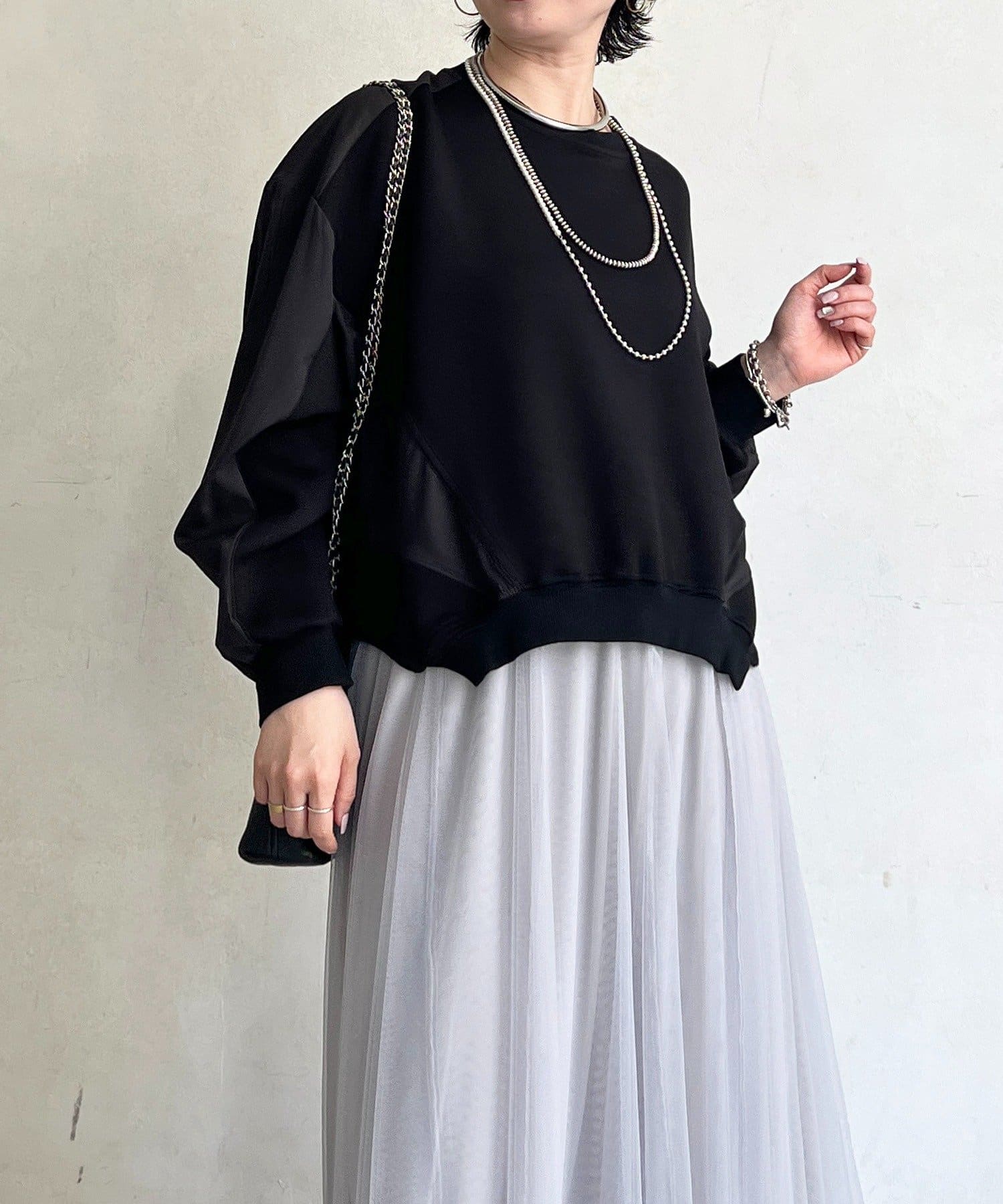 un dix cors(アンディコール) ドルマンダンボール切り替えプルオーバー