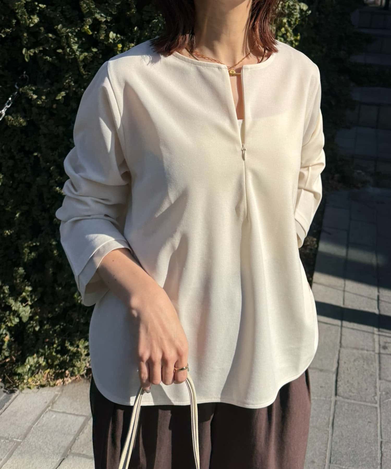 COLLAGE GALLARDAGALANTE(コラージュ ガリャルダガランテ) 【ストレッチ◎ファスナー付き】袖シアー切替ジョーゼットロンT