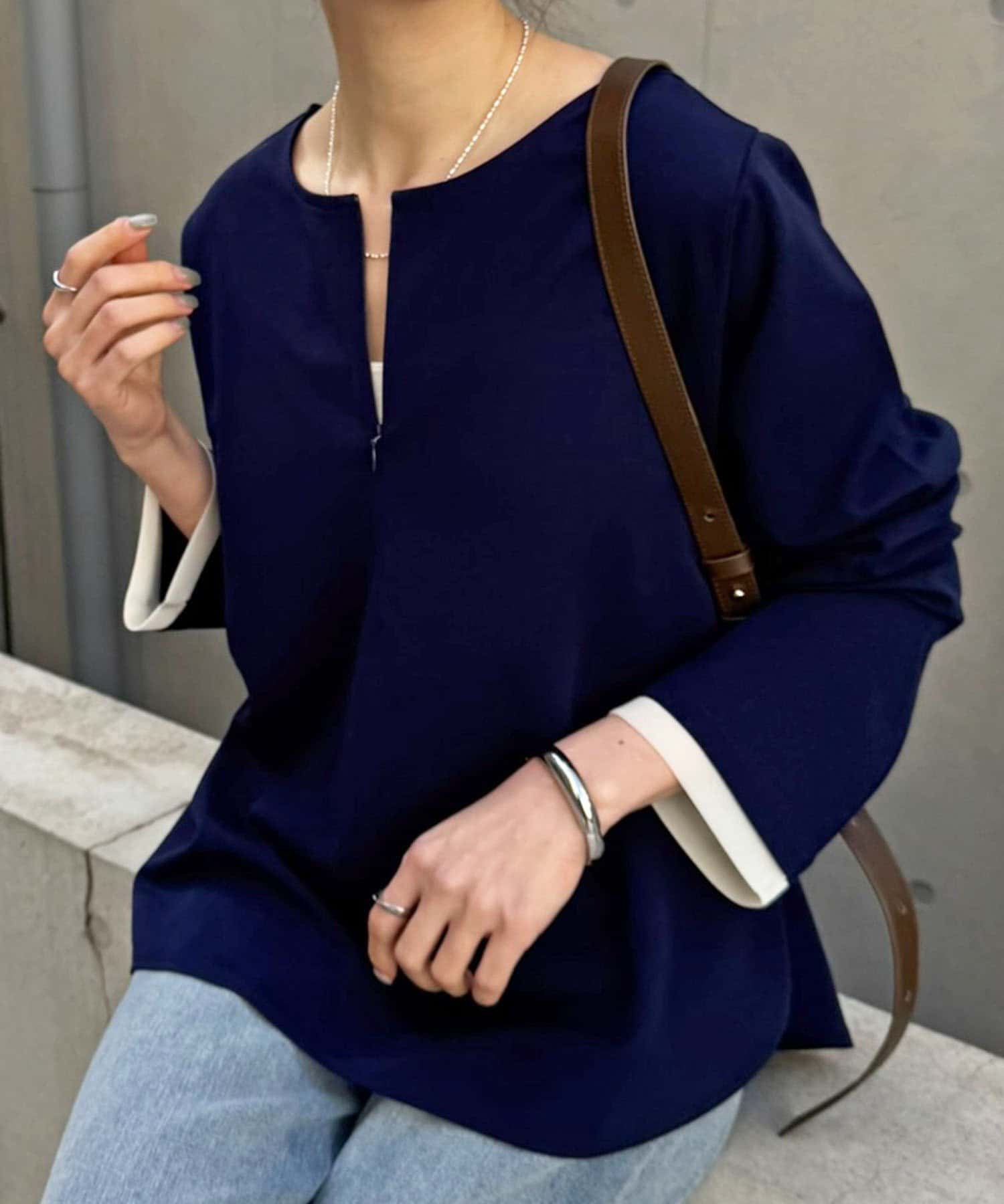 COLLAGE GALLARDAGALANTE(コラージュ ガリャルダガランテ) 【ストレッチ◎ファスナー付き】袖シアー切替ジョーゼットロンT