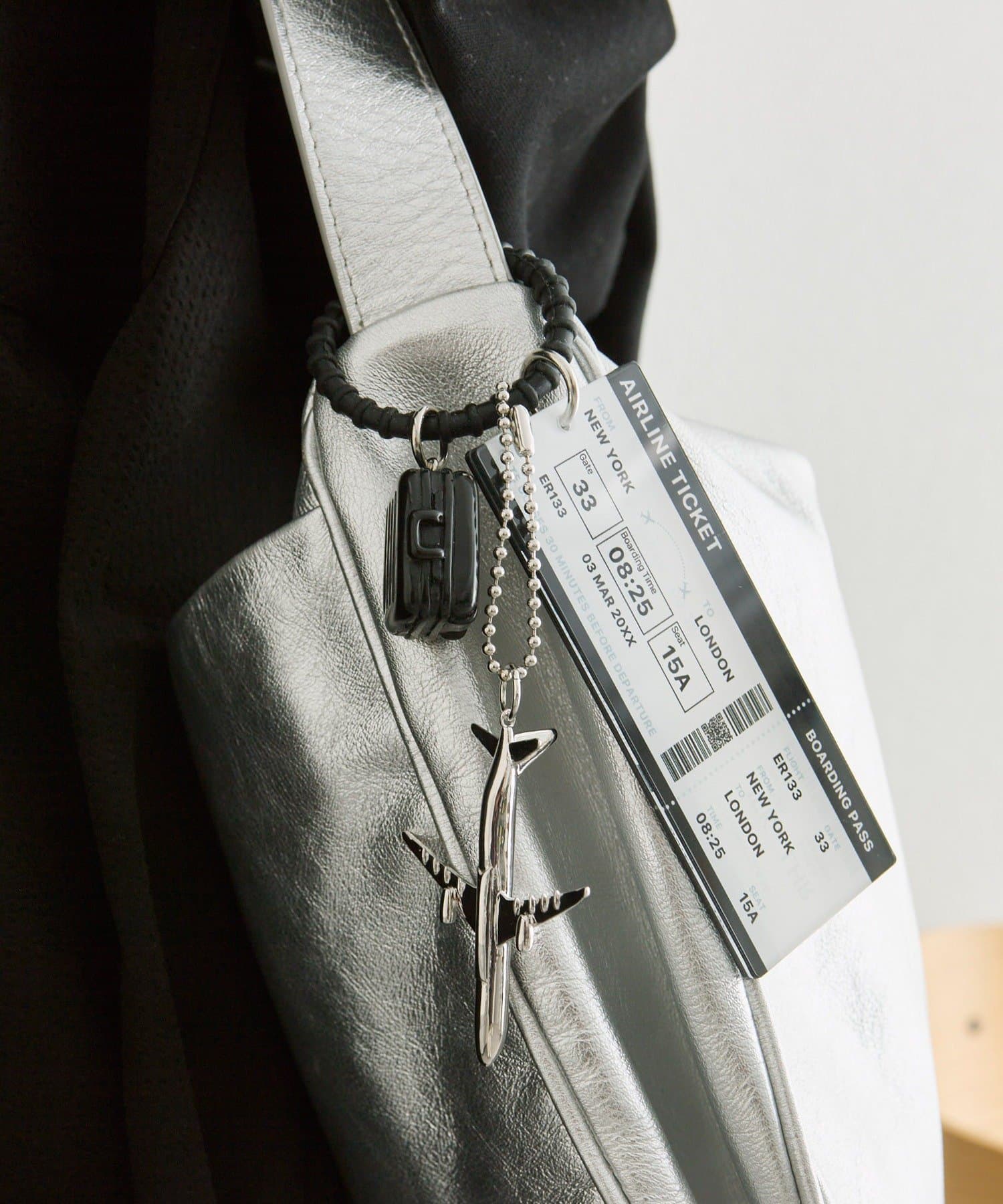 ear PAPILLONNER(イア パピヨネ) ボーディングパスストラップ/チャーム