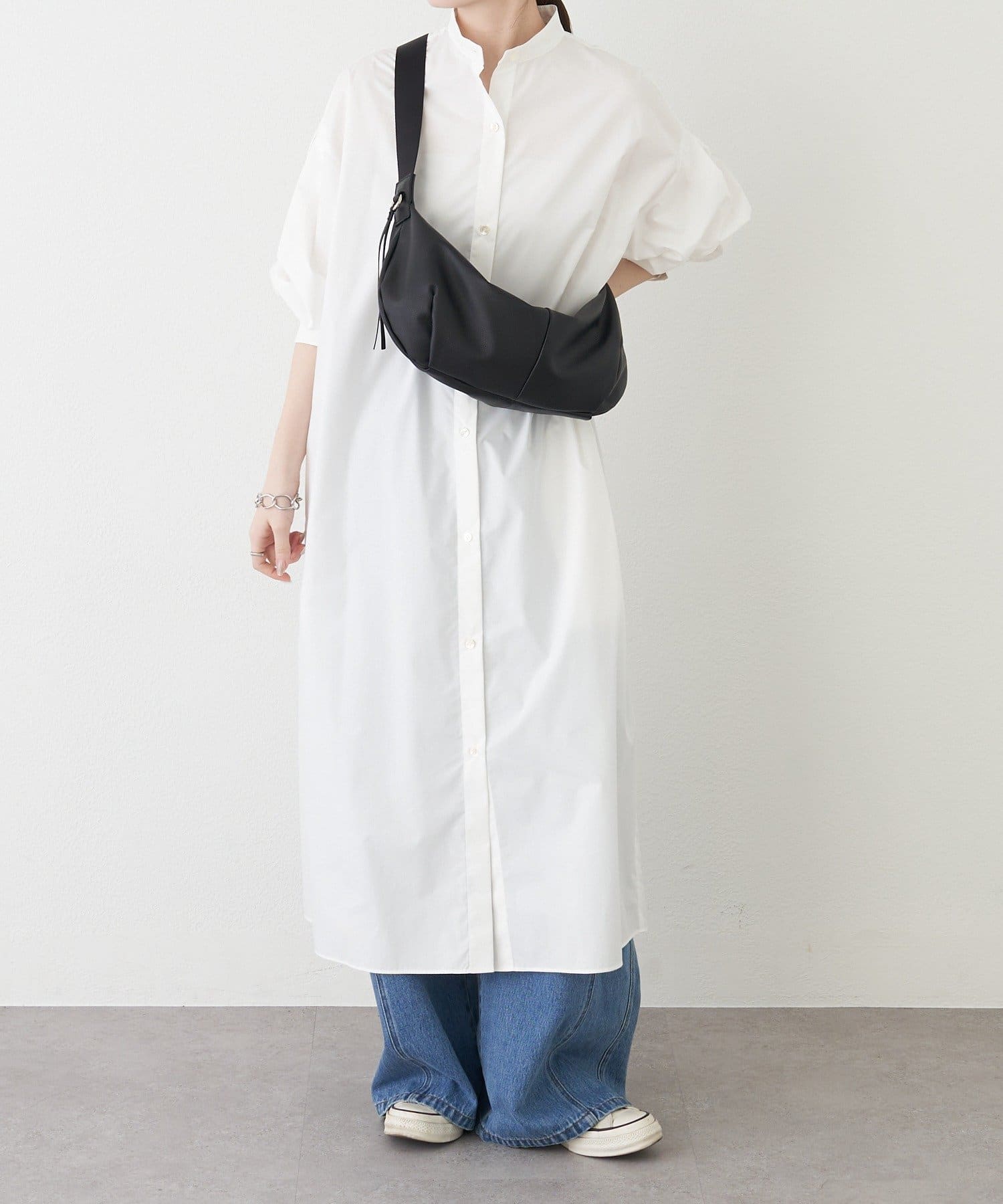 russet(ラシット) ソフトレザーバナナボディバッグ