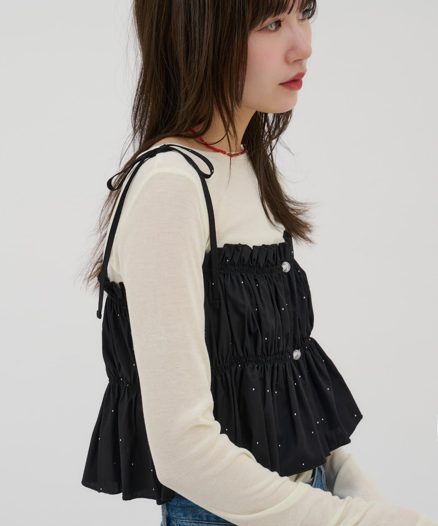 DISCOAT(ディスコート) 【〝♡”で教えて春の推し服/umm.】ビジューキャミ