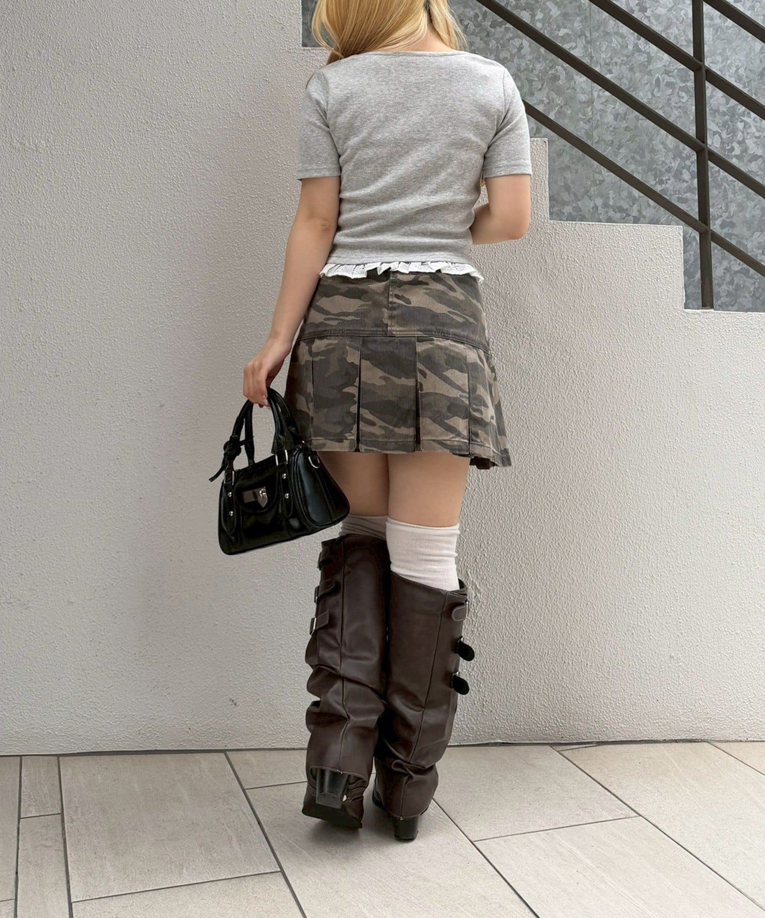 NICE CLAUP / OLIVE des OLIVE OUTLET(ナイスクラップ  / オリーブ デ オリーブ アウトレット) 【ANOTHER BRANCH】裾プリーツミニスカート