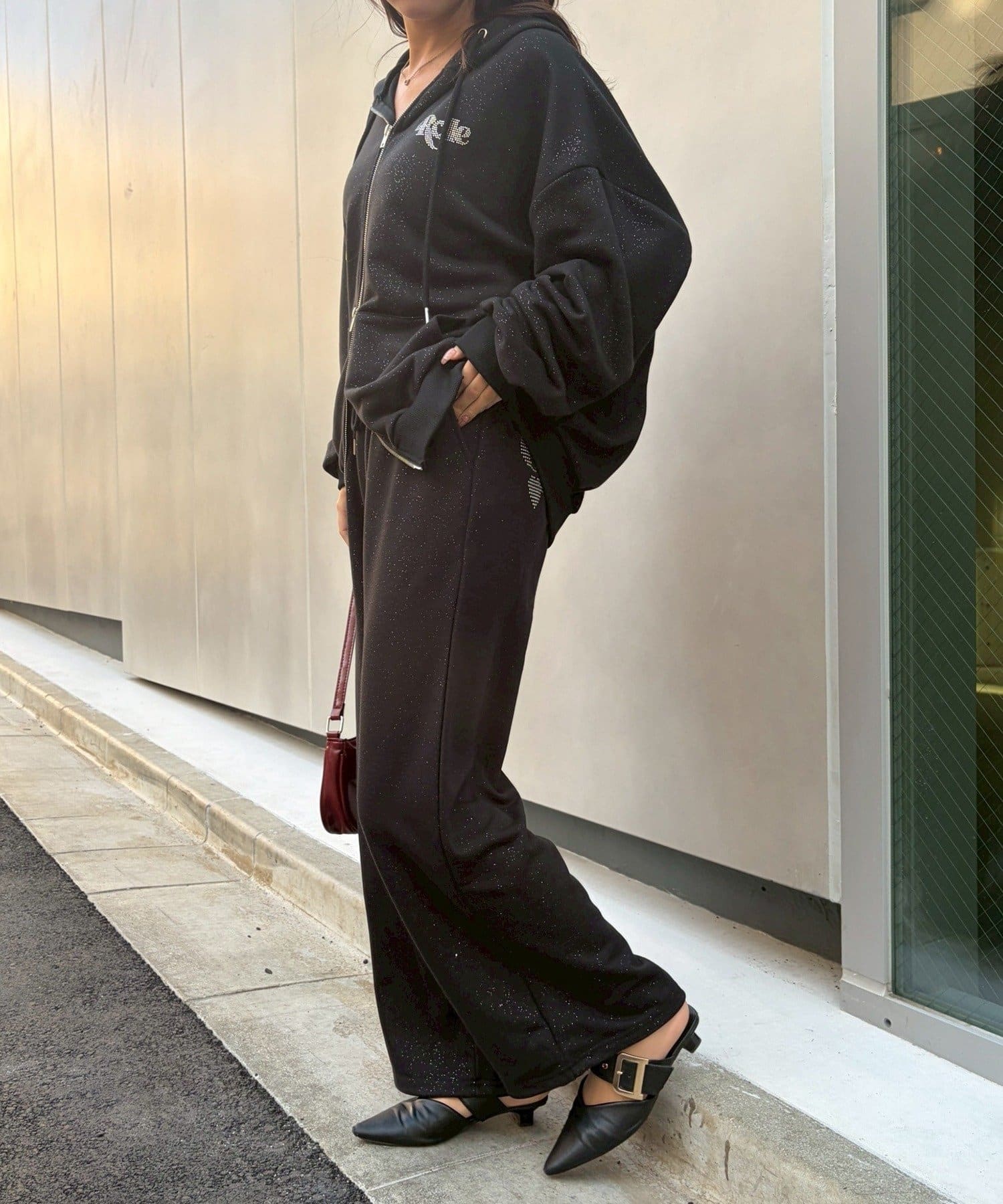 NICE CLAUP / OLIVE des OLIVE OUTLET(ナイスクラップ  / オリーブ デ オリーブ アウトレット) 【ANOTHER BRANCH】キラキラスエットZIPパーカー