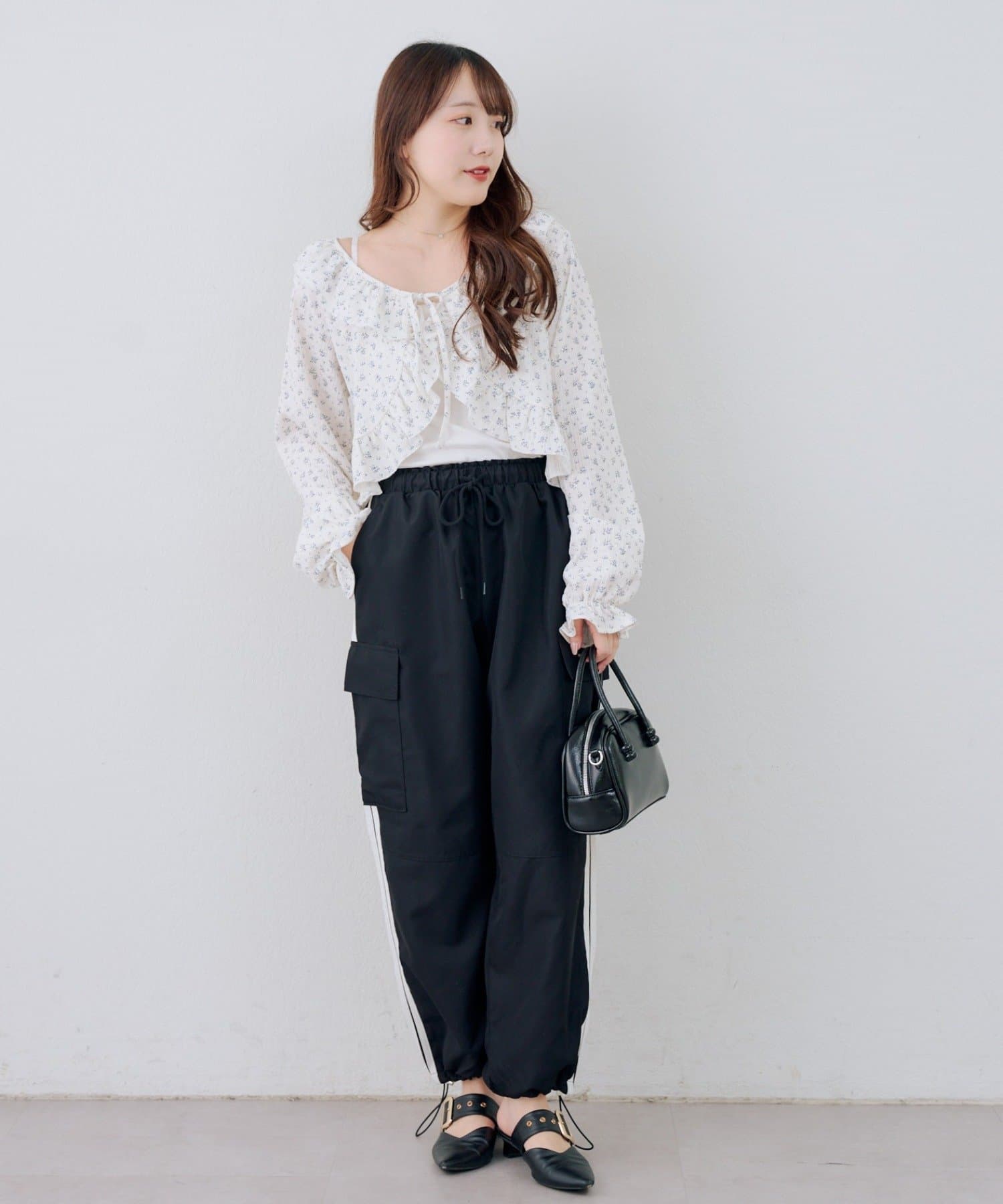 NICE CLAUP / OLIVE des OLIVE OUTLET(ナイスクラップ  / オリーブ デ オリーブ アウトレット) 【RMAF】ラッフルボレロカーディガン