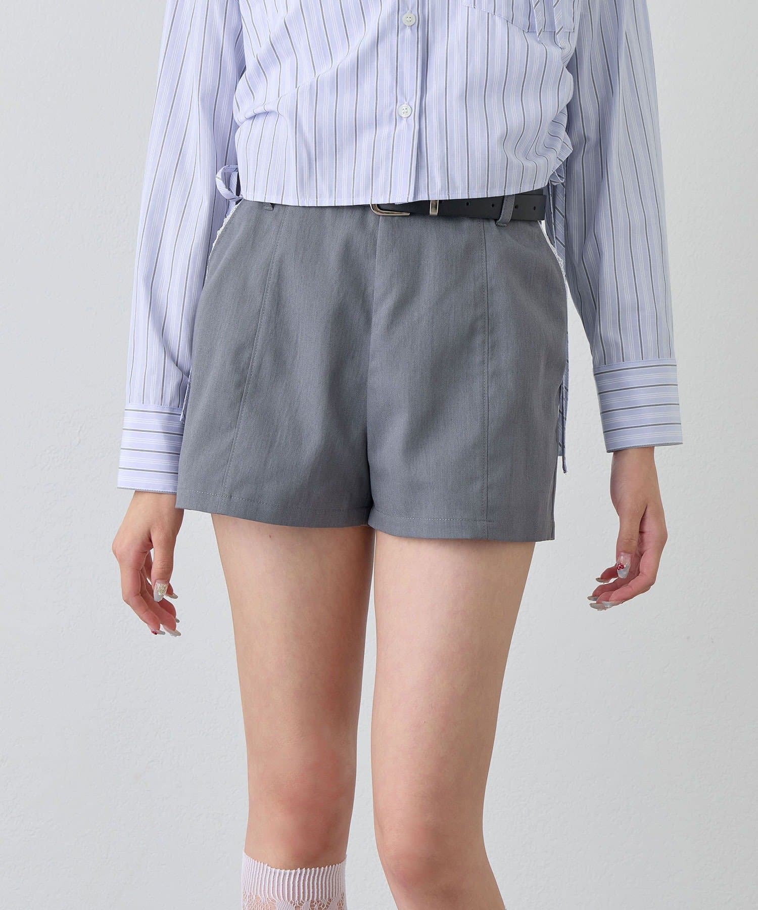 OLIVE des OLIVE(オリーブ デ オリーブ) ベルト付きショートパンツ