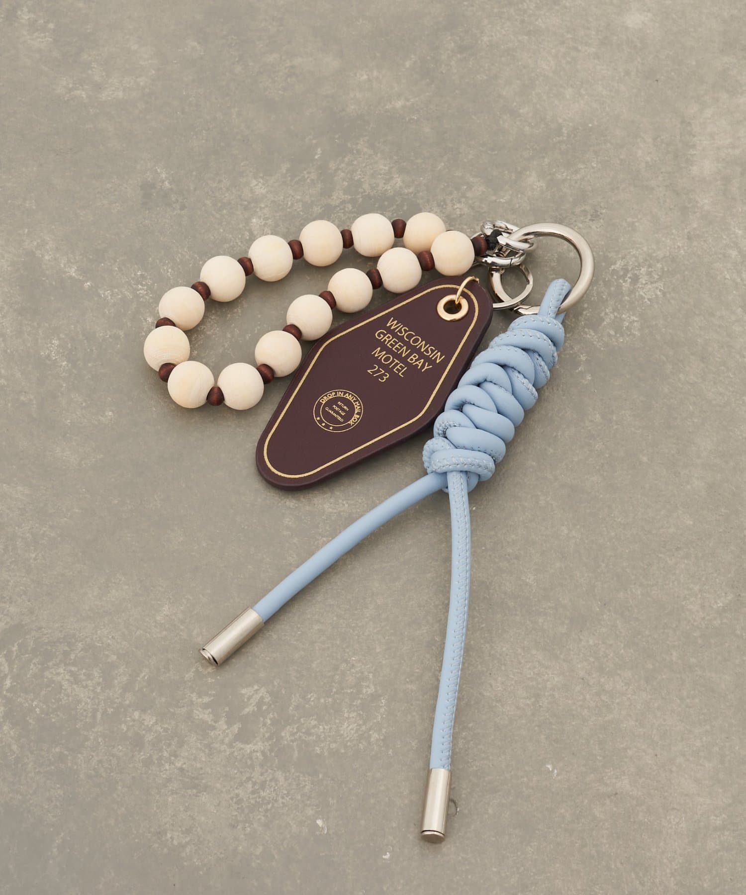 CIAOPANIC TYPY(チャオパニックティピー) ≪26SS展示会アイテム≫合皮プレートチャーム