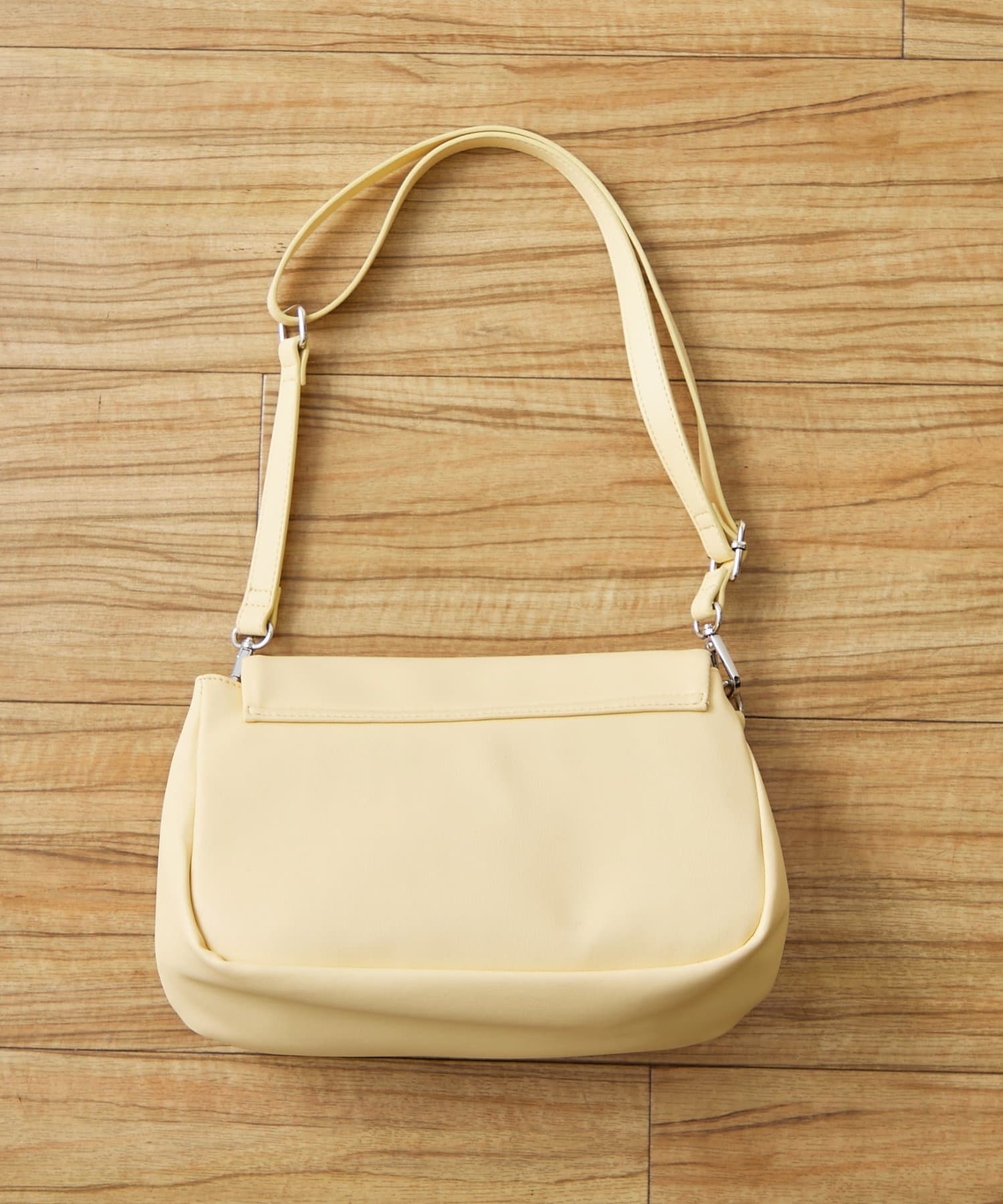 CIAOPANIC TYPY(チャオパニックティピー) 【550mlペットボトル収納可能】フラップデザインBAG