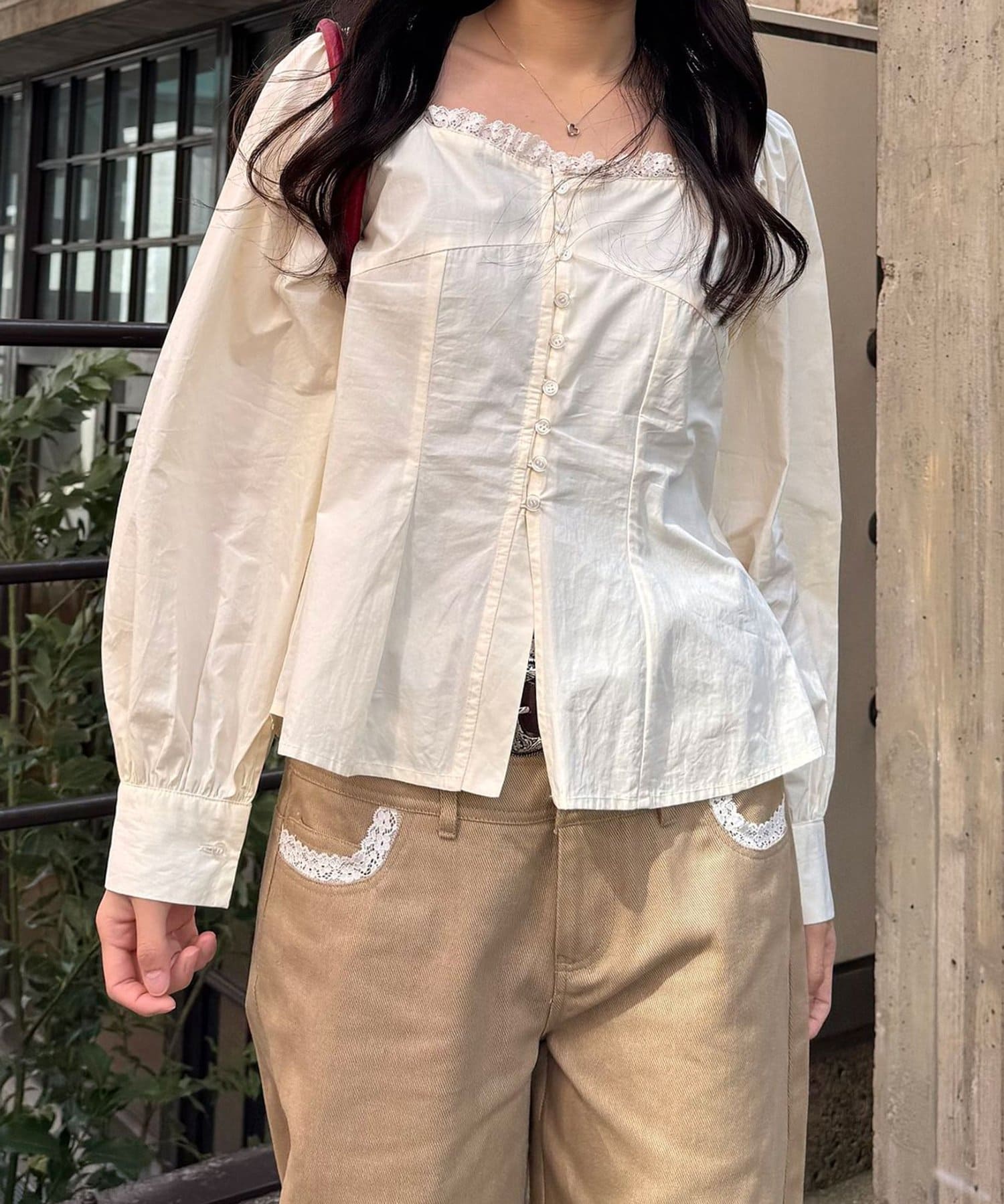 CIAOPANIC(チャオパニック) 【neutral by ciaopanic】スクエアネックシャーリングブラウス