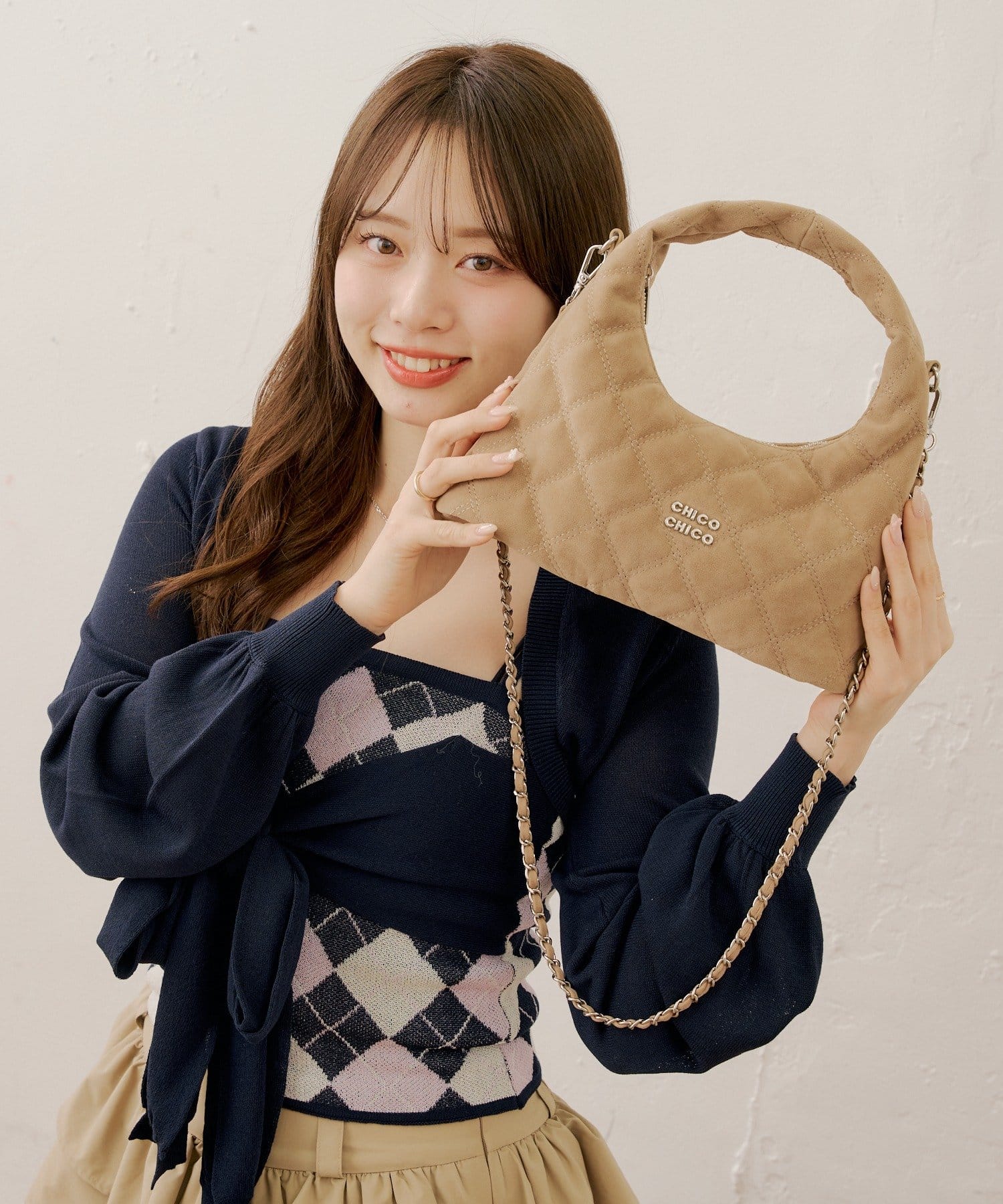 Chico(チコ) 【なごみゆ企画】キルティングラウンドショルダーバッグ