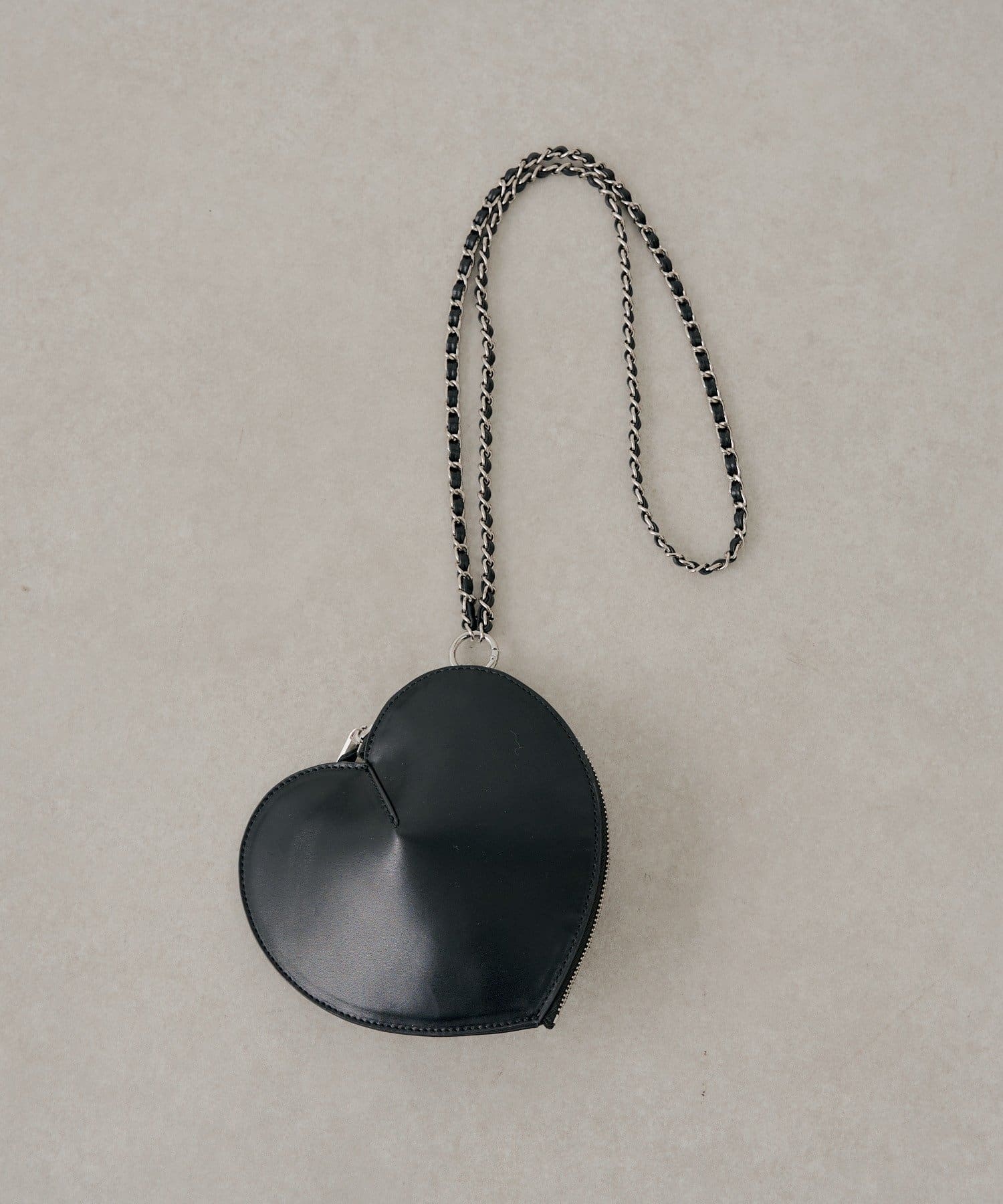 Chico(チコ) ハートデザインスマホポーチ