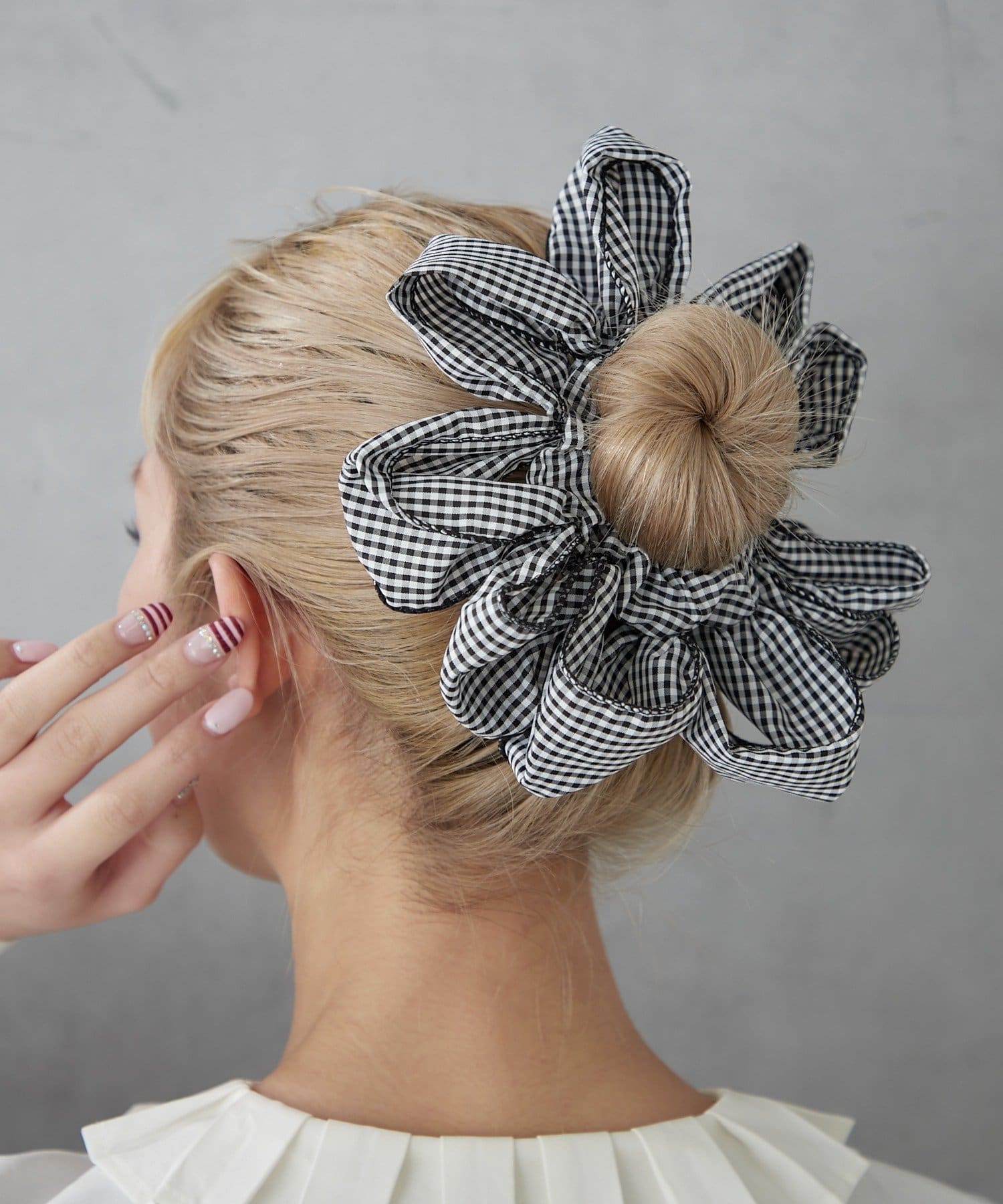 BIRTHDAY BAR(バースデイバー) ギンガムチェックシュシュ