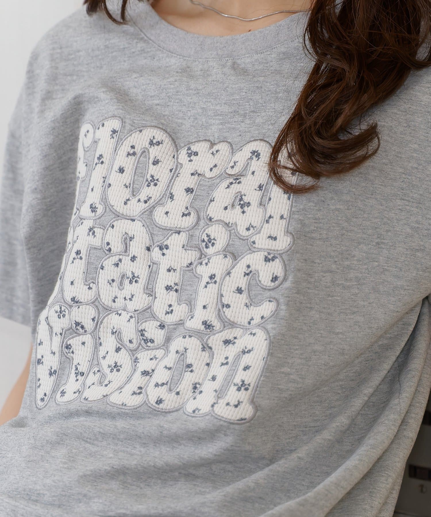 DISCOAT(ディスコート) 【umm.】別地ロゴ半袖T