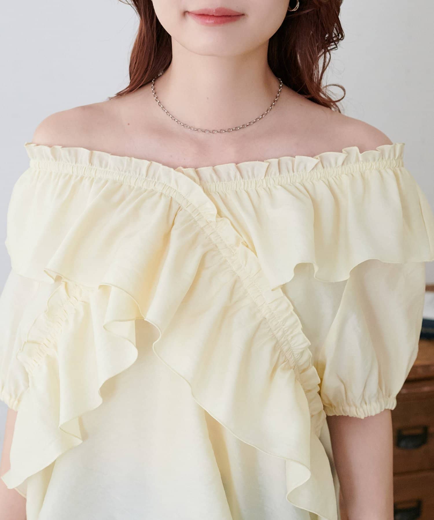 DISCOAT(ディスコート) 【WEB限定】クロスフリルブラウス