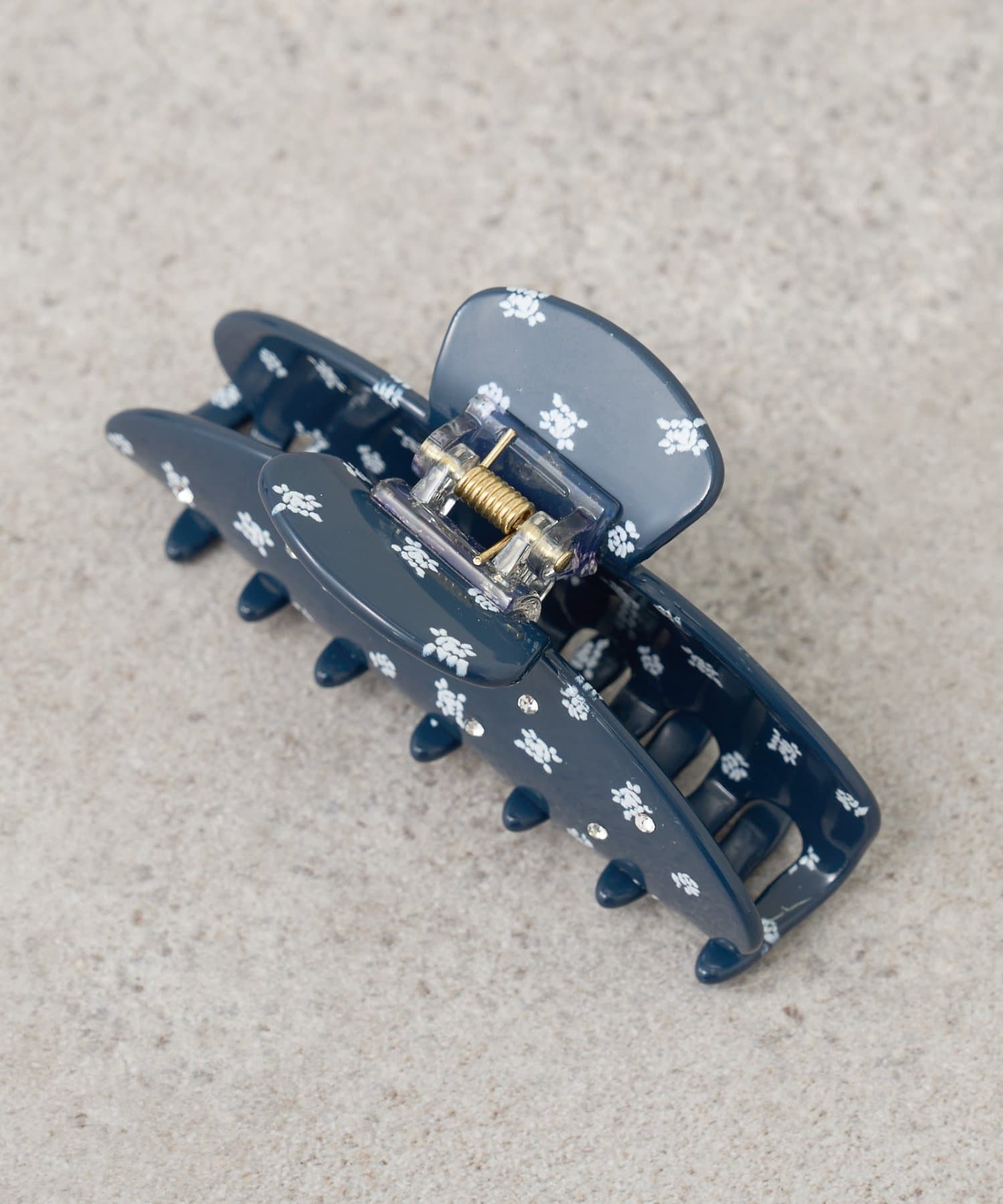 mystic(ミスティック) フラワービジューヘアクリップ