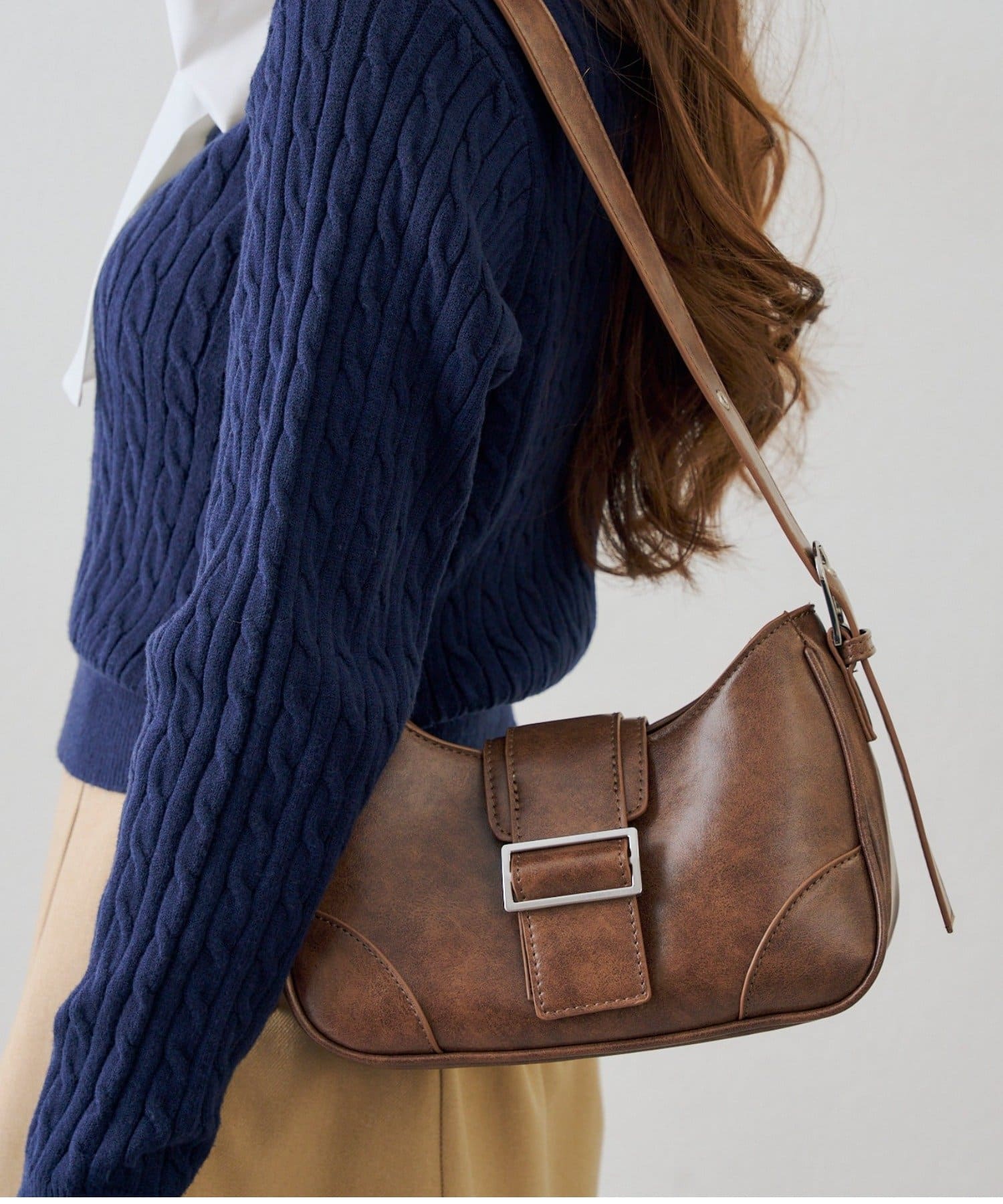 Remind me and forever(リマインドミーアンドフォーエバー) ハーフムーンベルトバッグ