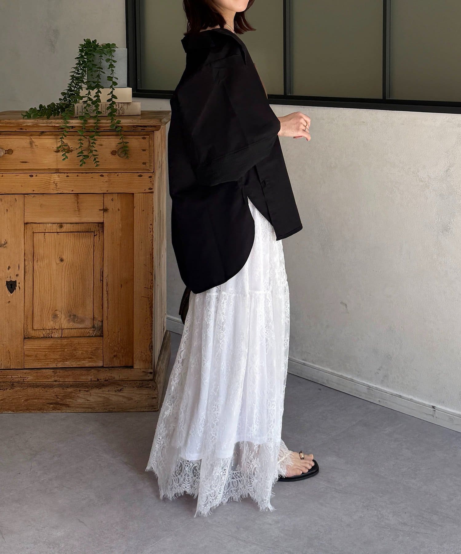 Thevon.(ゼヴォン) 袖切替ボリュームシャツ