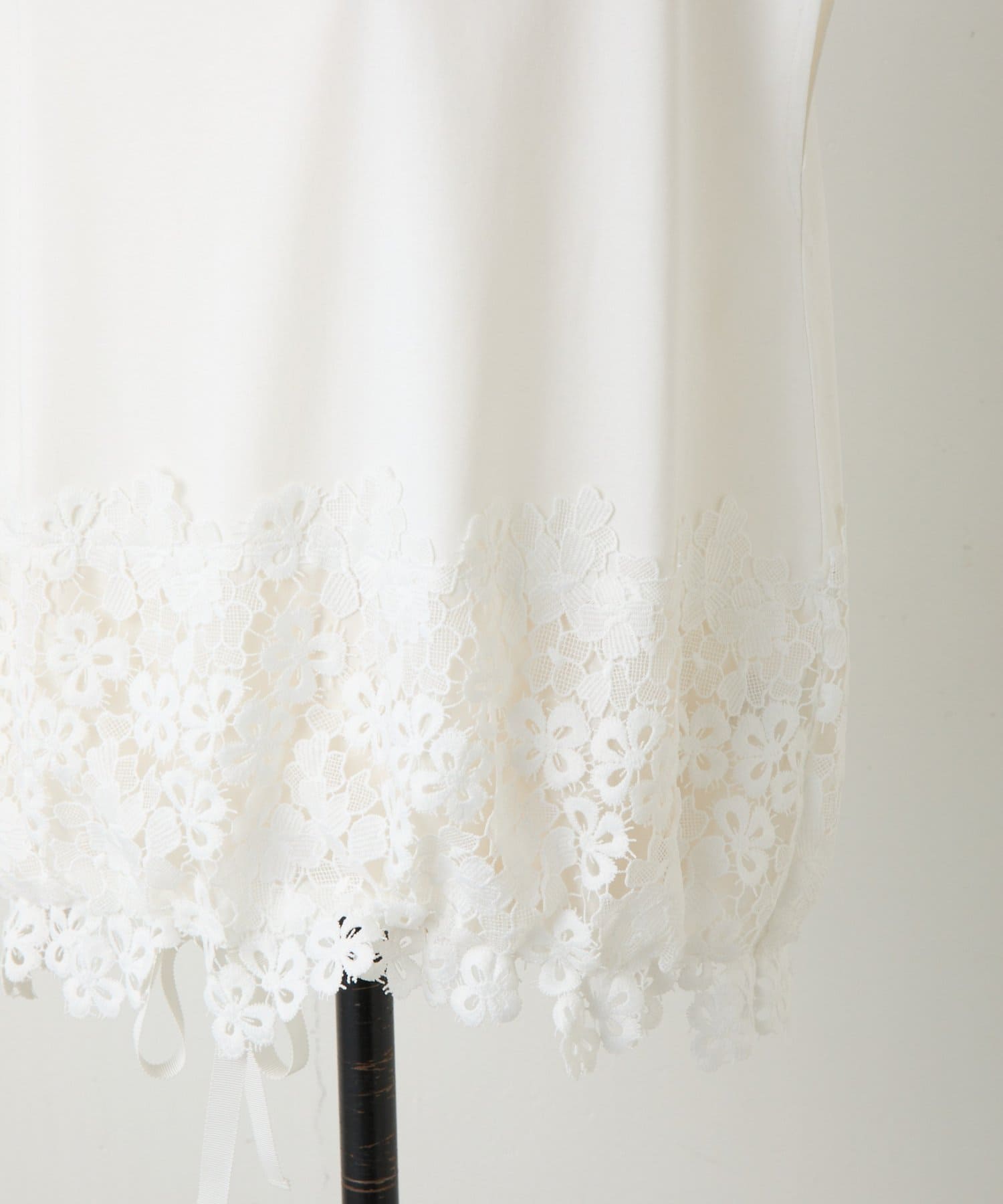 BEARDSLEY(ビアズリー) 裾レースフレンチカットソー