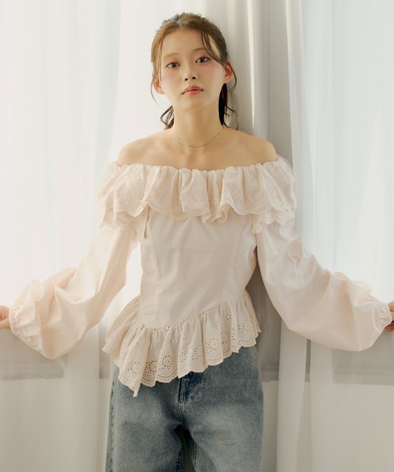 Chico(チコ) コットンレースオフショルブラウス