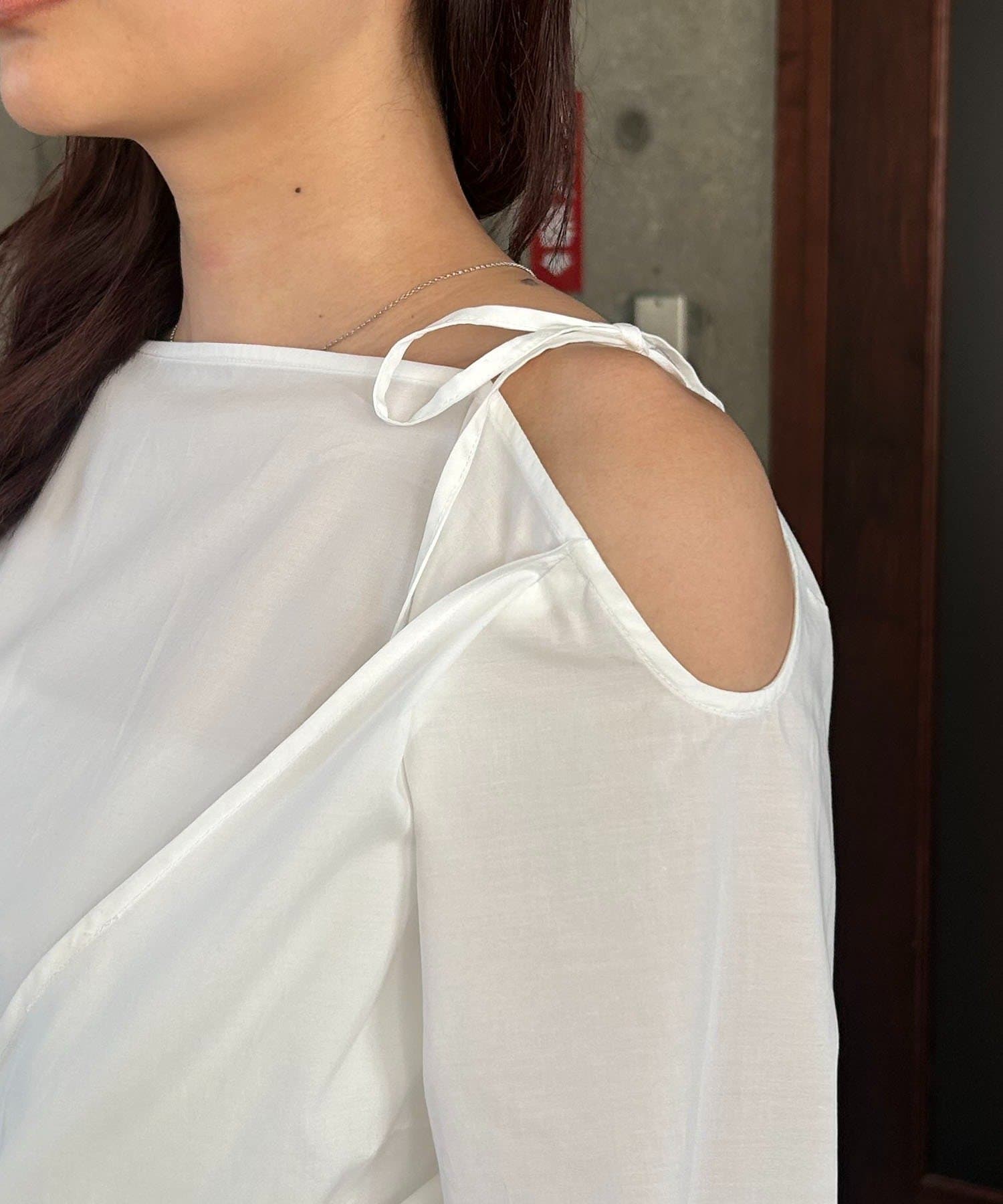 CAPRICIEUX LE'MAGE(カプリシュレマージュ) アシメリボンブラウス