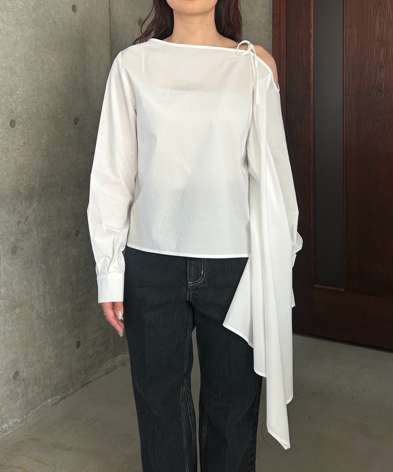 CAPRICIEUX LE'MAGE(カプリシュレマージュ) アシメリボンブラウス