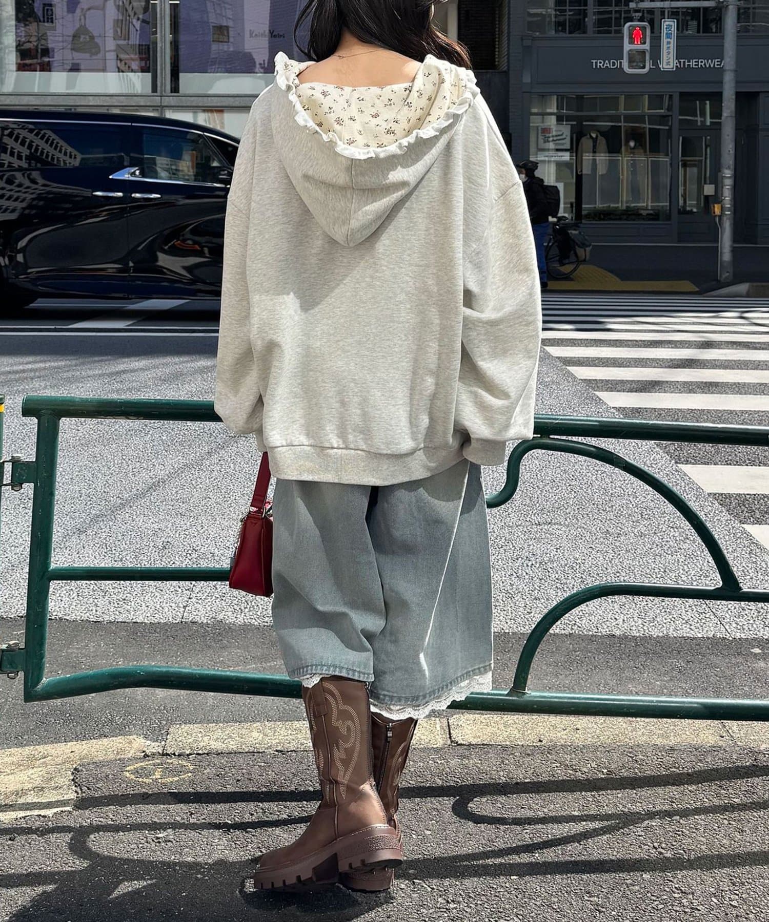 CIAOPANIC(チャオパニック) 【neutral by ciaopanic】フラワーロゴフリルダブルジップパーカー