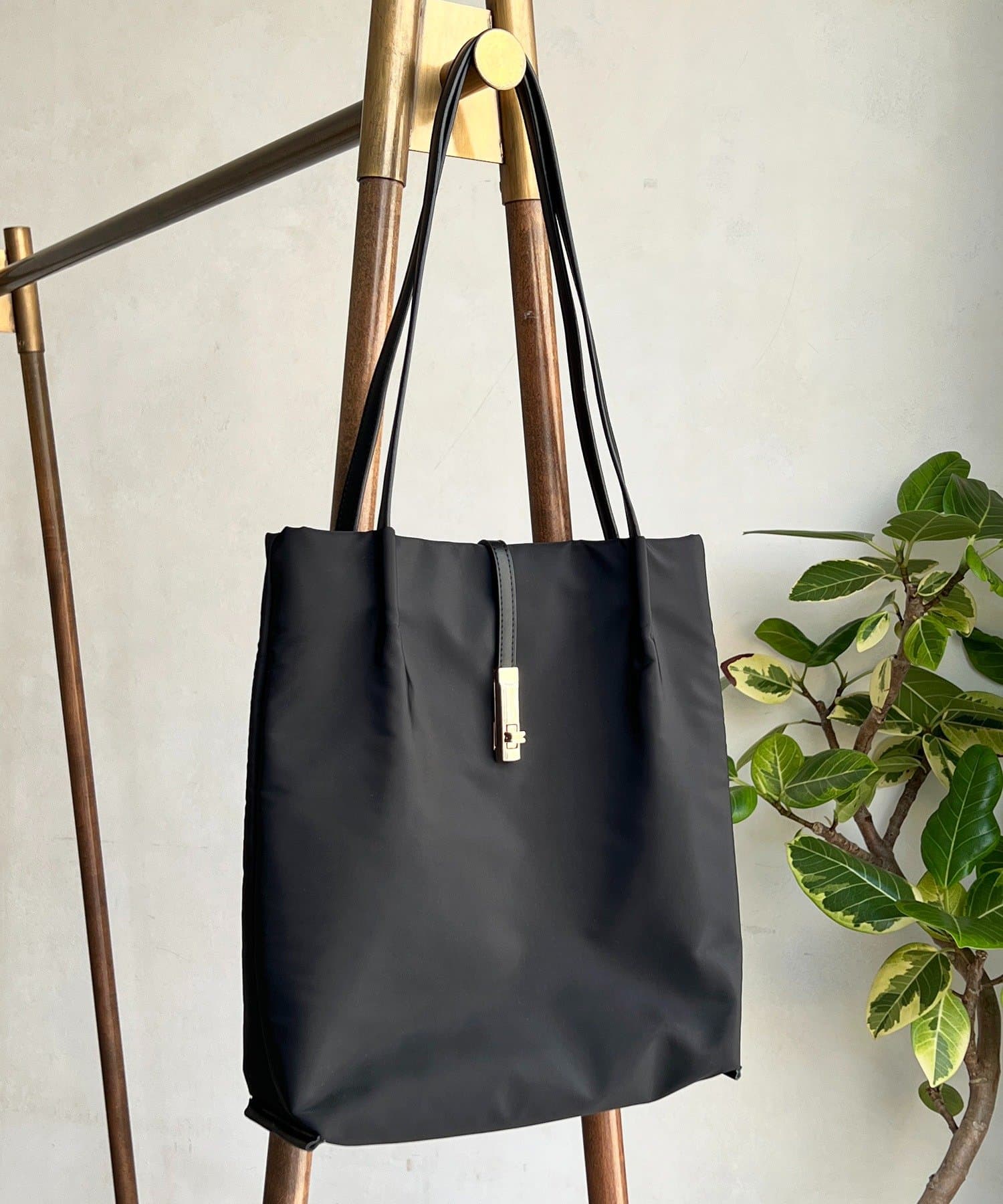 un dix cors(アンディコール) ナイロントート