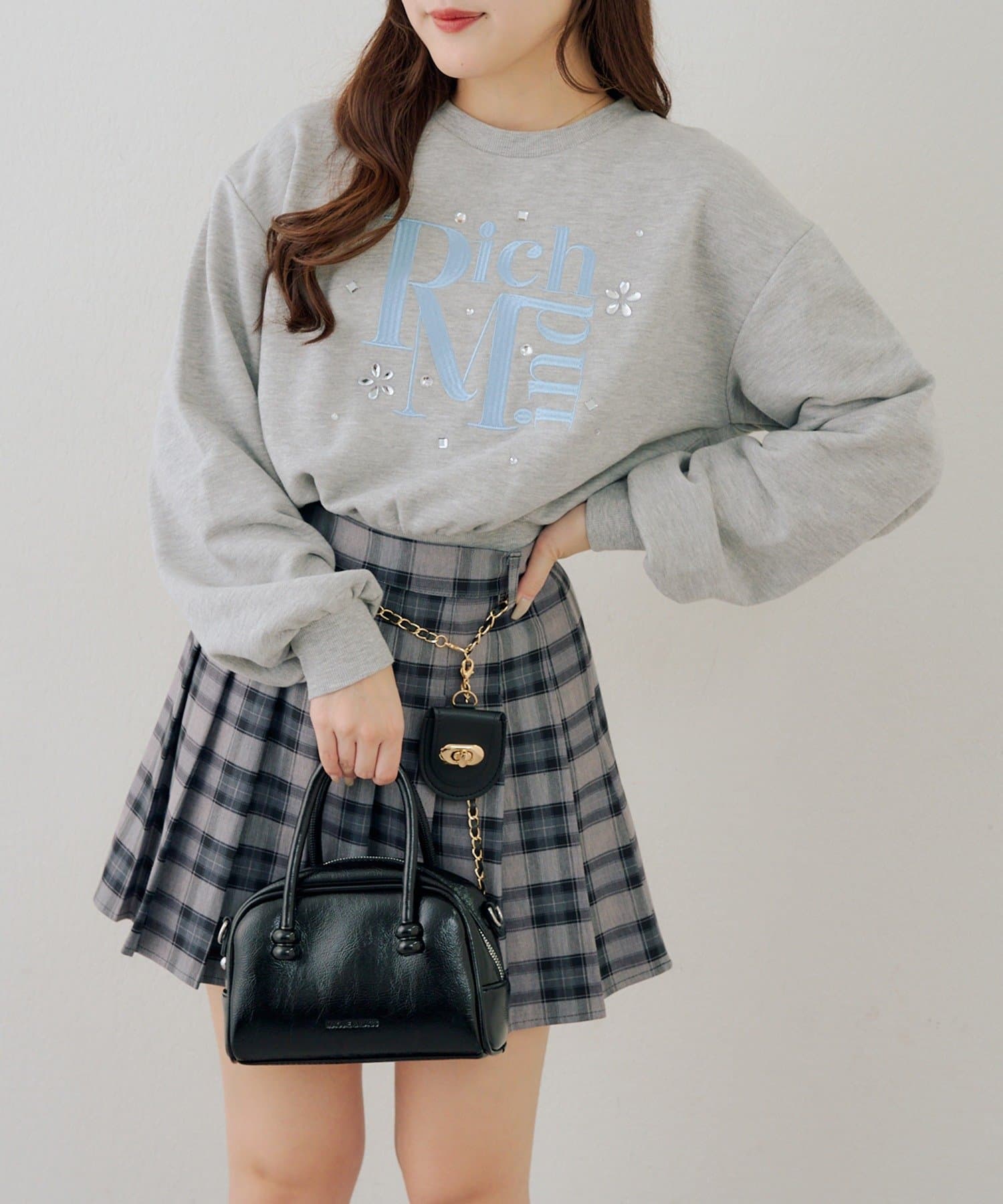 NICE CLAUP / OLIVE des OLIVE OUTLET(ナイスクラップ  / オリーブ デ オリーブ アウトレット) 【RMAF】キラキラロゴアソートプルオーバー