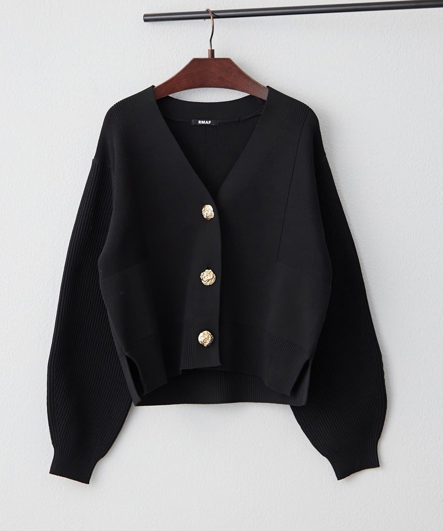 Remind me and forever(リマインドミーアンドフォーエバー) 【2デザイン】ニュアンス釦カーディガン