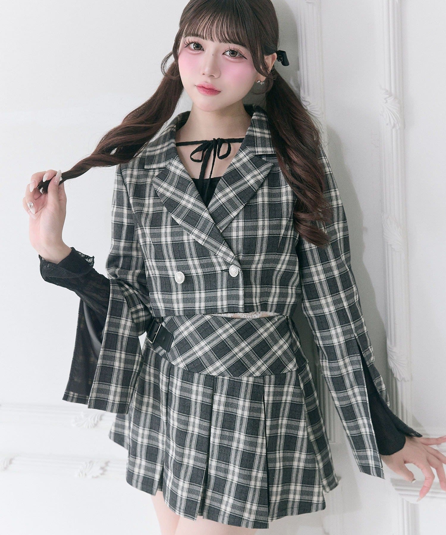 Belle Charme(ベルシャルム) Sleeve Slit Short Tailored Jacket