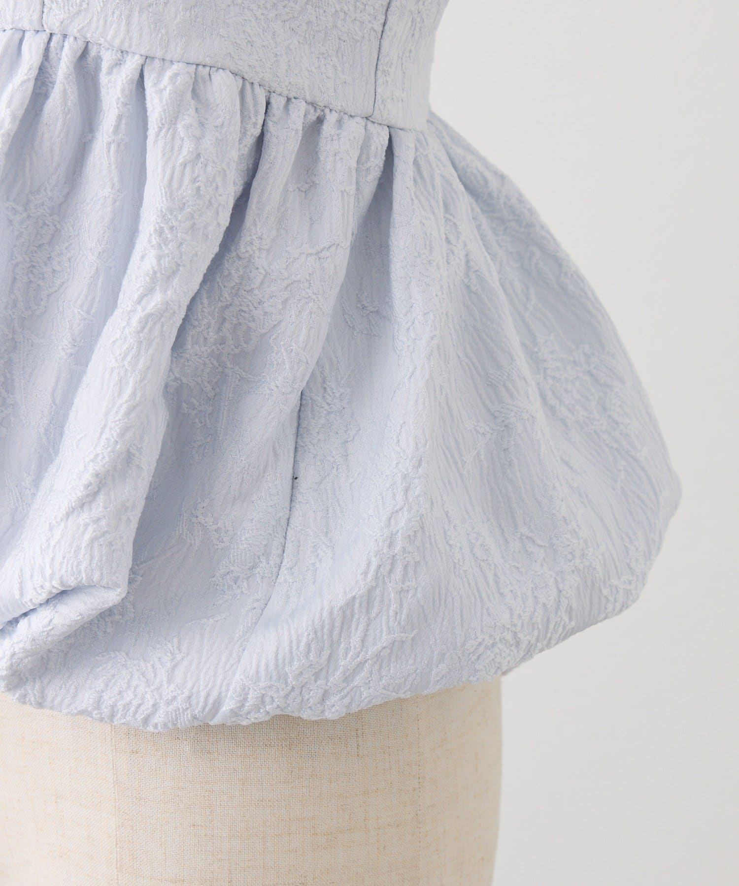 Seemi.by NICE CLAUP(シーミーバイナイスクラップ) 【セットアップ可能】バルーン袖ブラウス