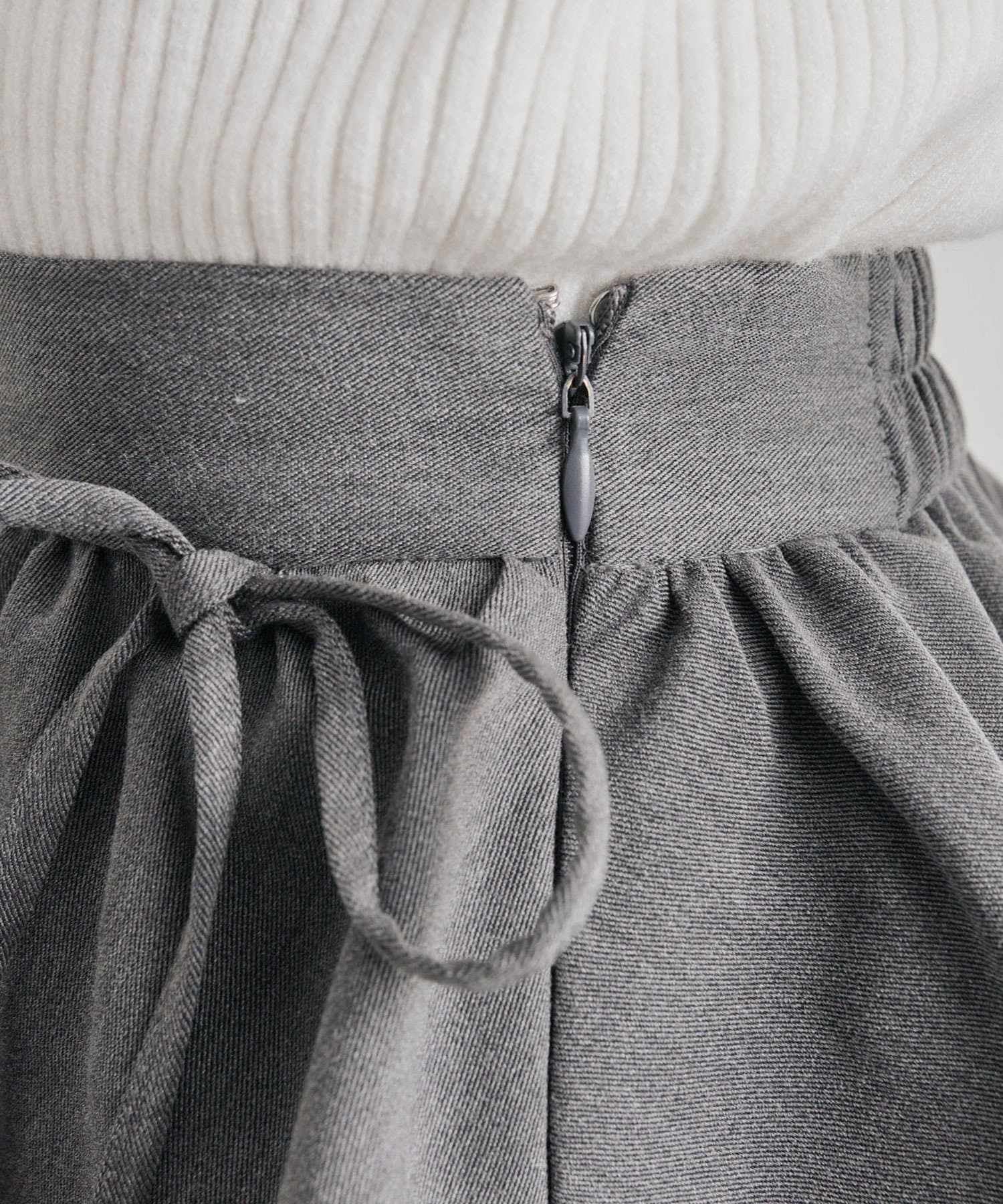 OLIVE des OLIVE(オリーブ デ オリーブ) エアリーラッフルティアードミニスカート