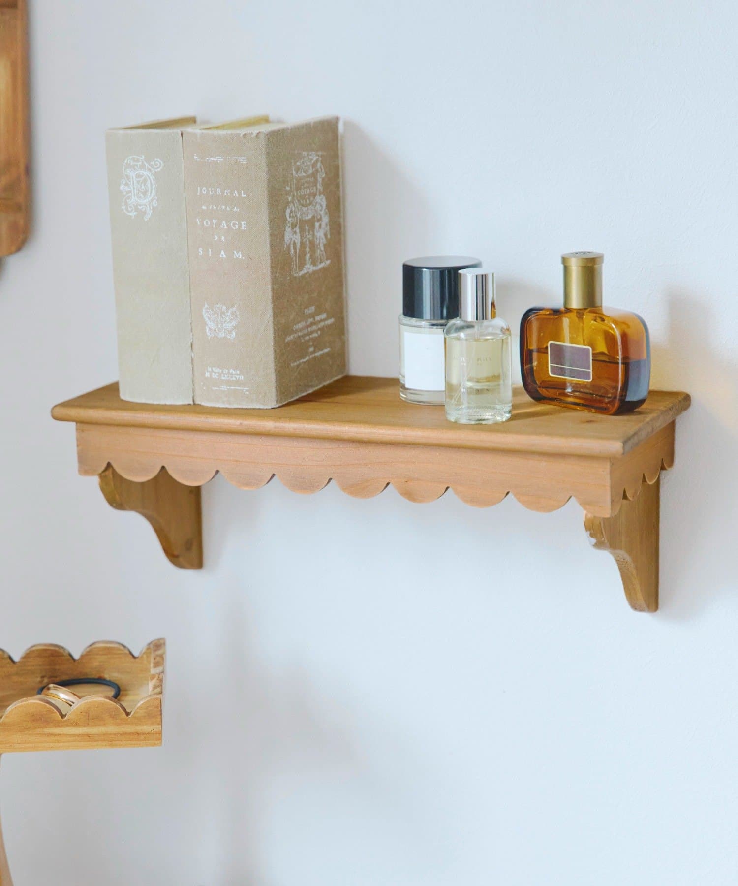 salut!(サリュ) スカラップウォールラック