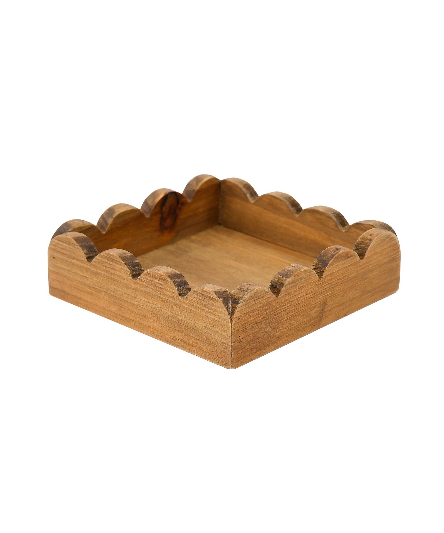 salut!(サリュ) スカラップトレイスクエア