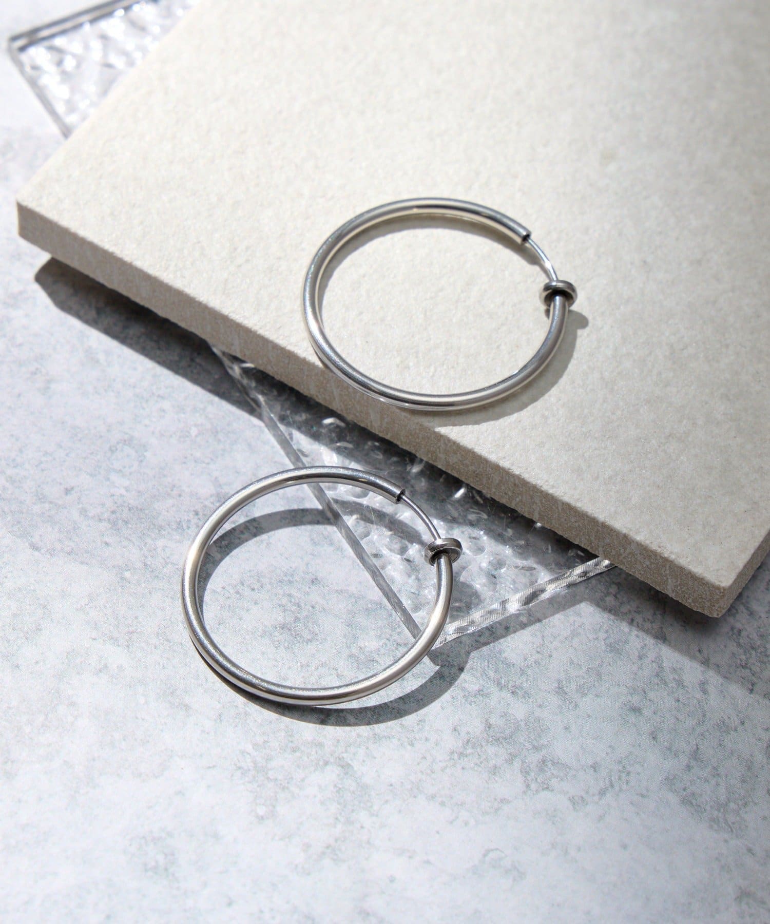 Lattice(ラティス) ＜ステンレス＞フープイヤリング