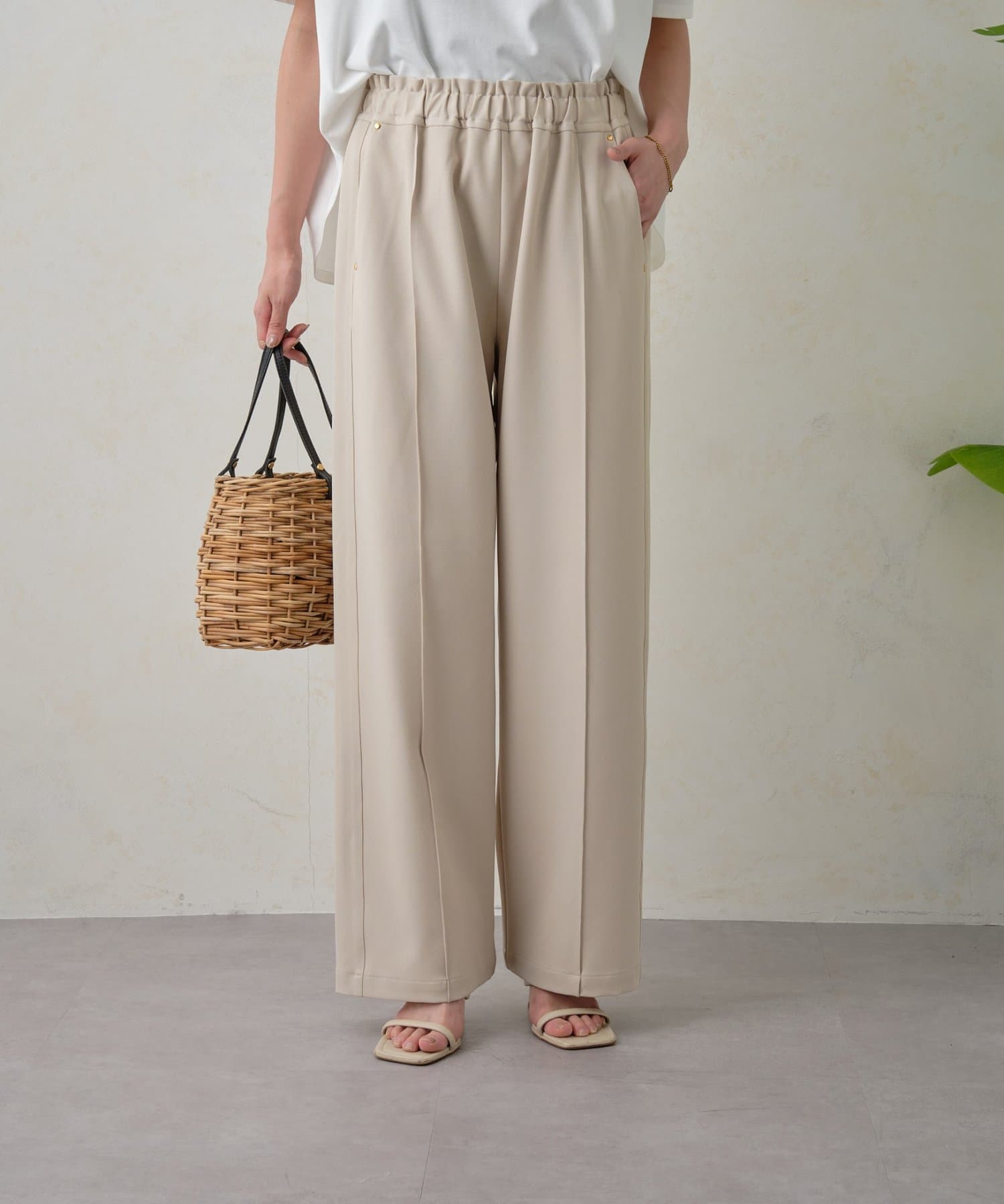 Jena　espace merveilleux(ジェナ　エスパスメルヴェイユ) 　【高身長パンツ】スタッズポケットイージーパンツ