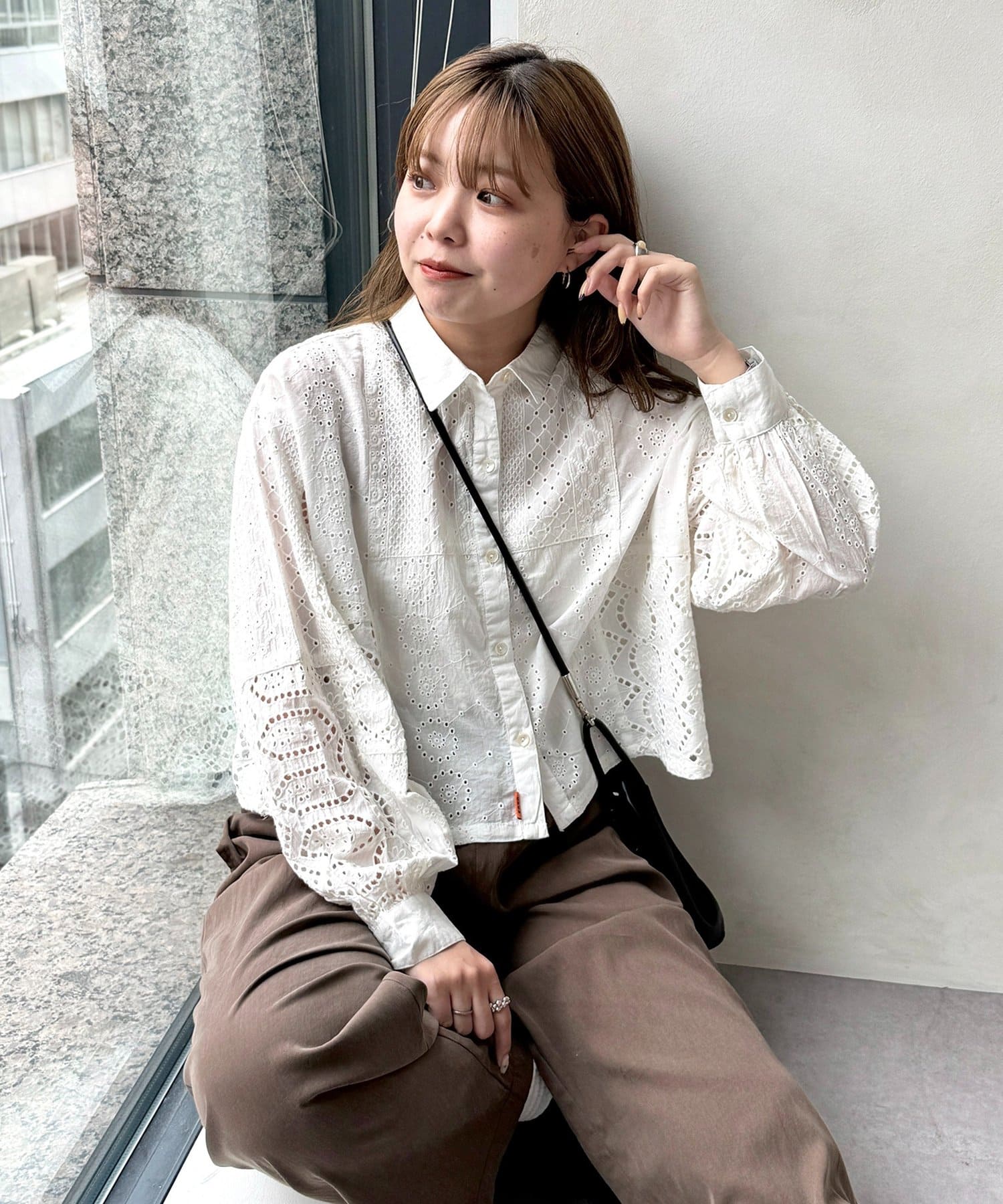 CPCM(シーピーシーエム) パッチワーク短丈レースシャツ