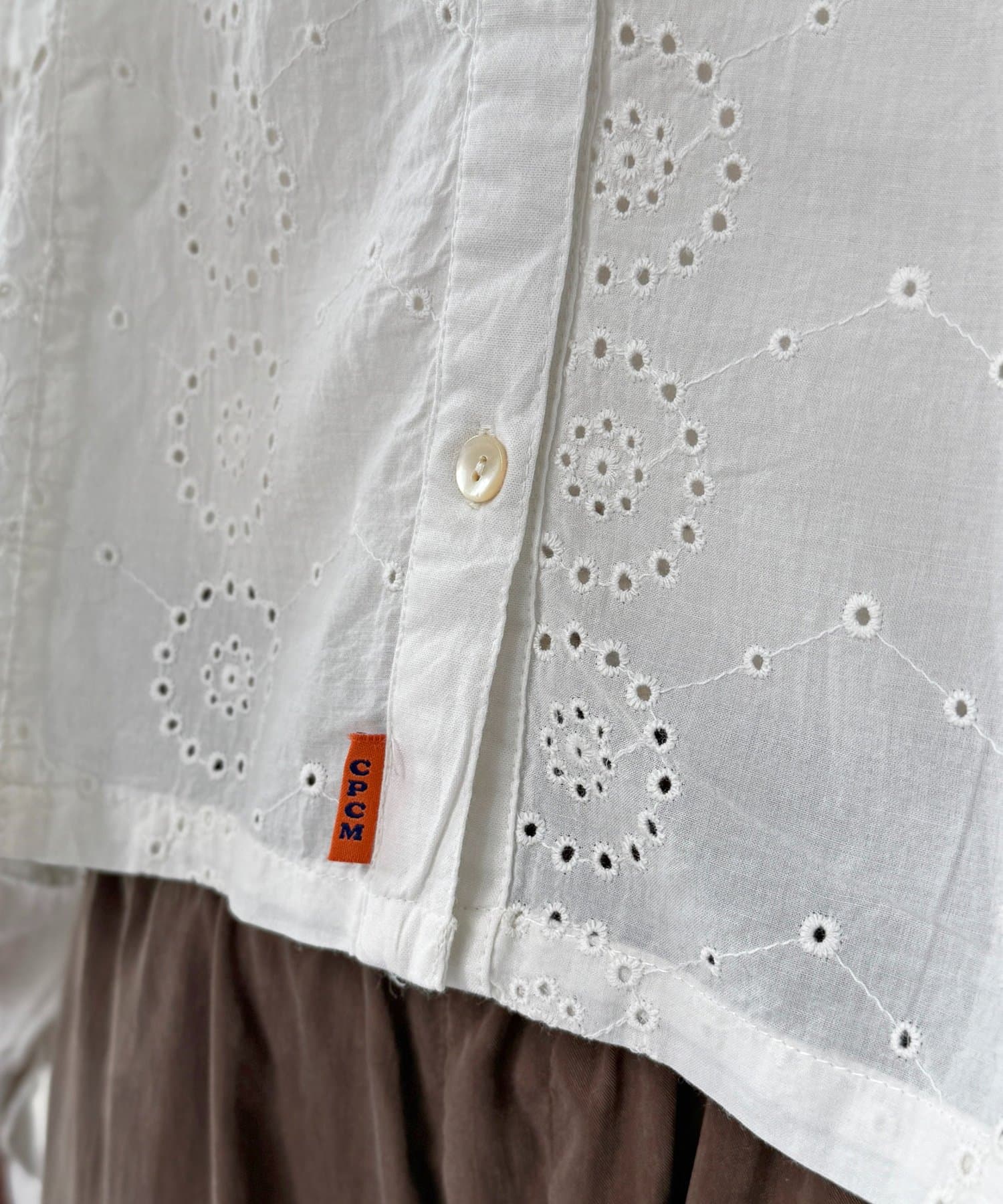 CPCM(シーピーシーエム) パッチワーク短丈レースシャツ