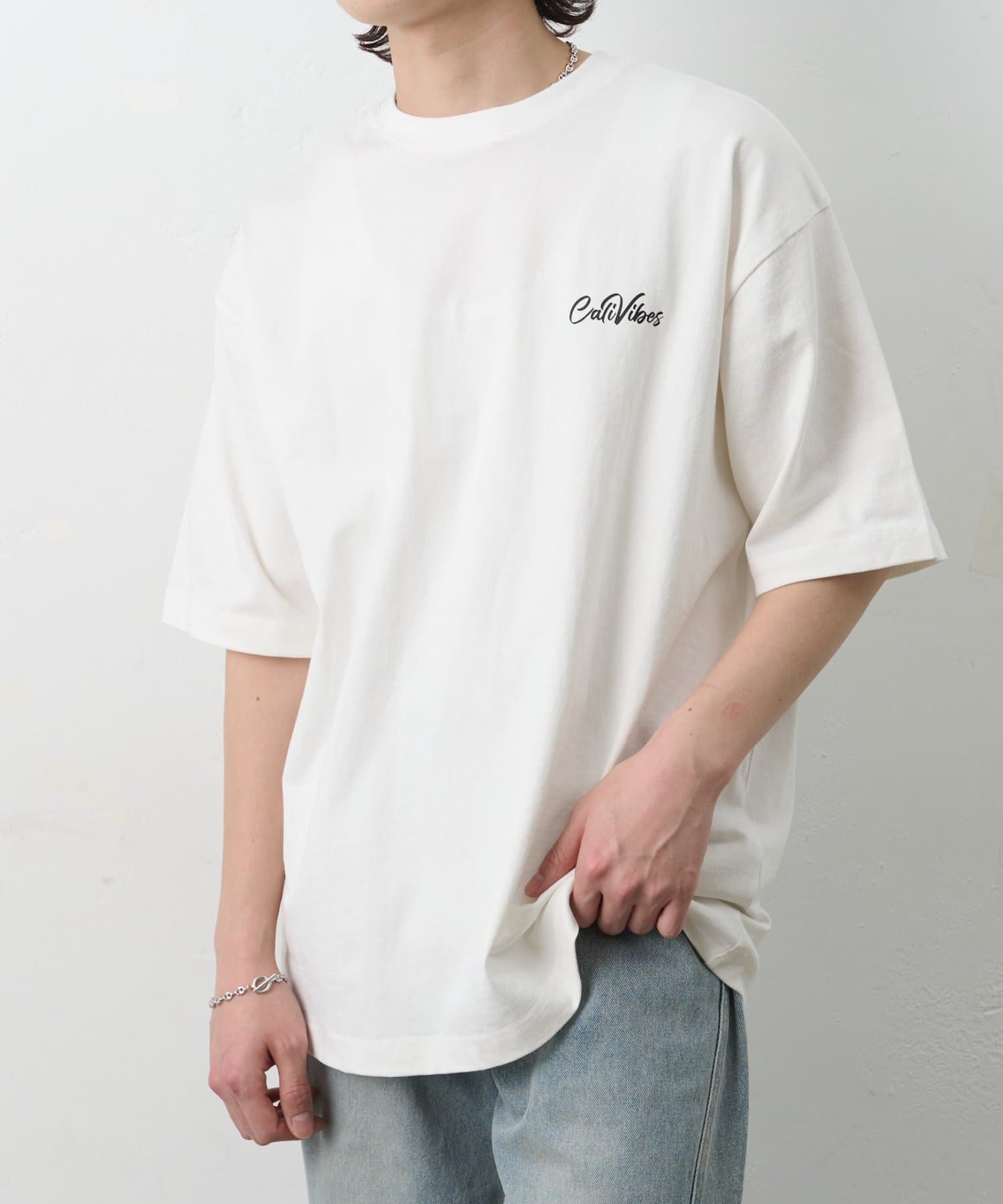 COLONY 2139(コロニー トゥーワンスリーナイン) バックプリントTシャツ(spirit)