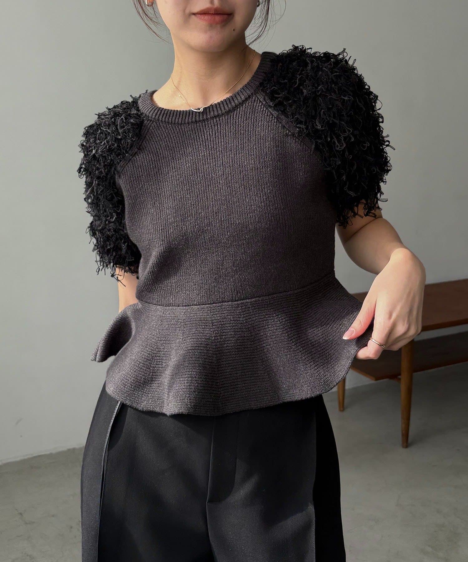 CAPRICIEUX LE'MAGE(カプリシュレマージュ) フリンジペプラムニット