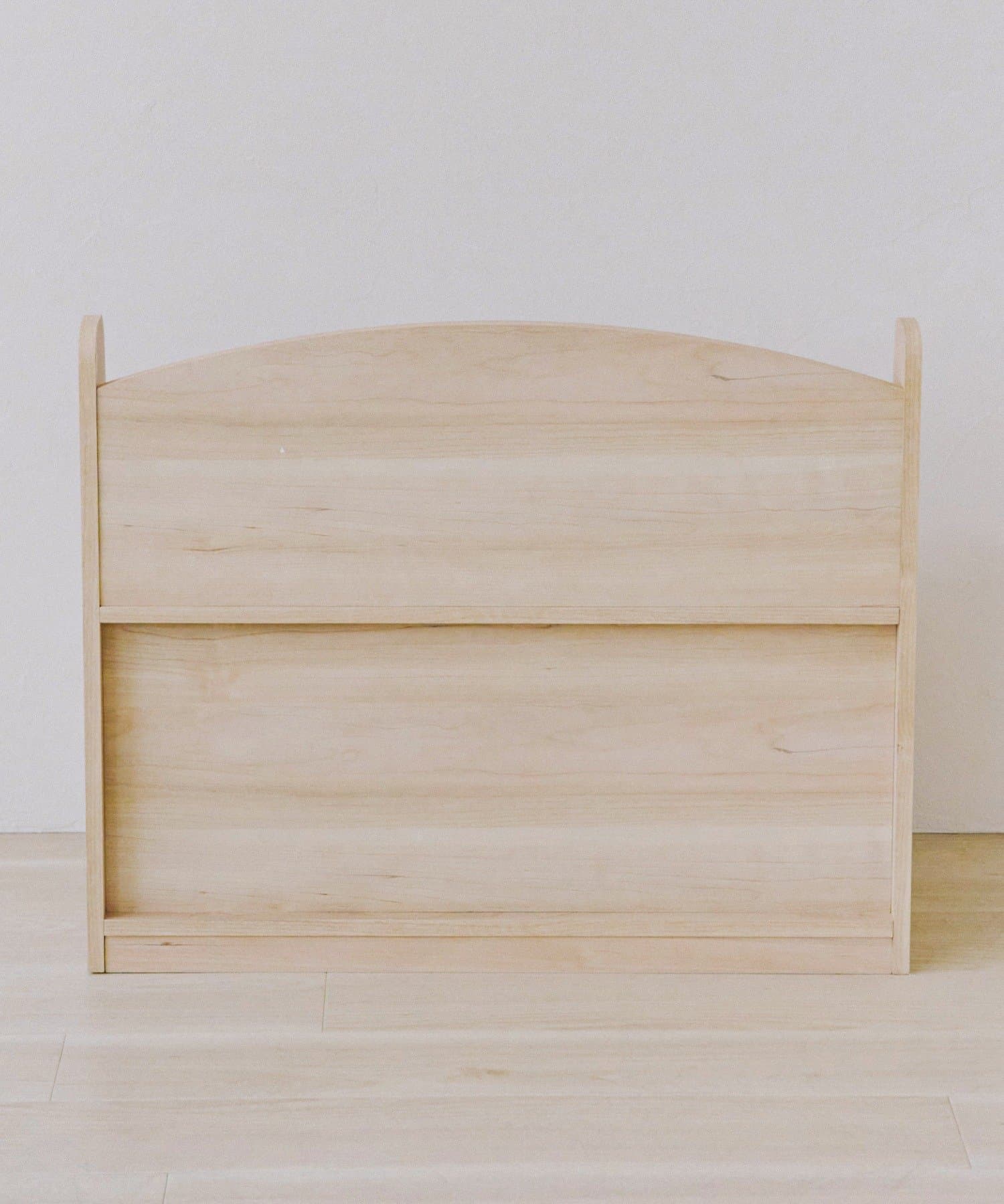 salut!(サリュ) 絵本ベンチ／こども部屋