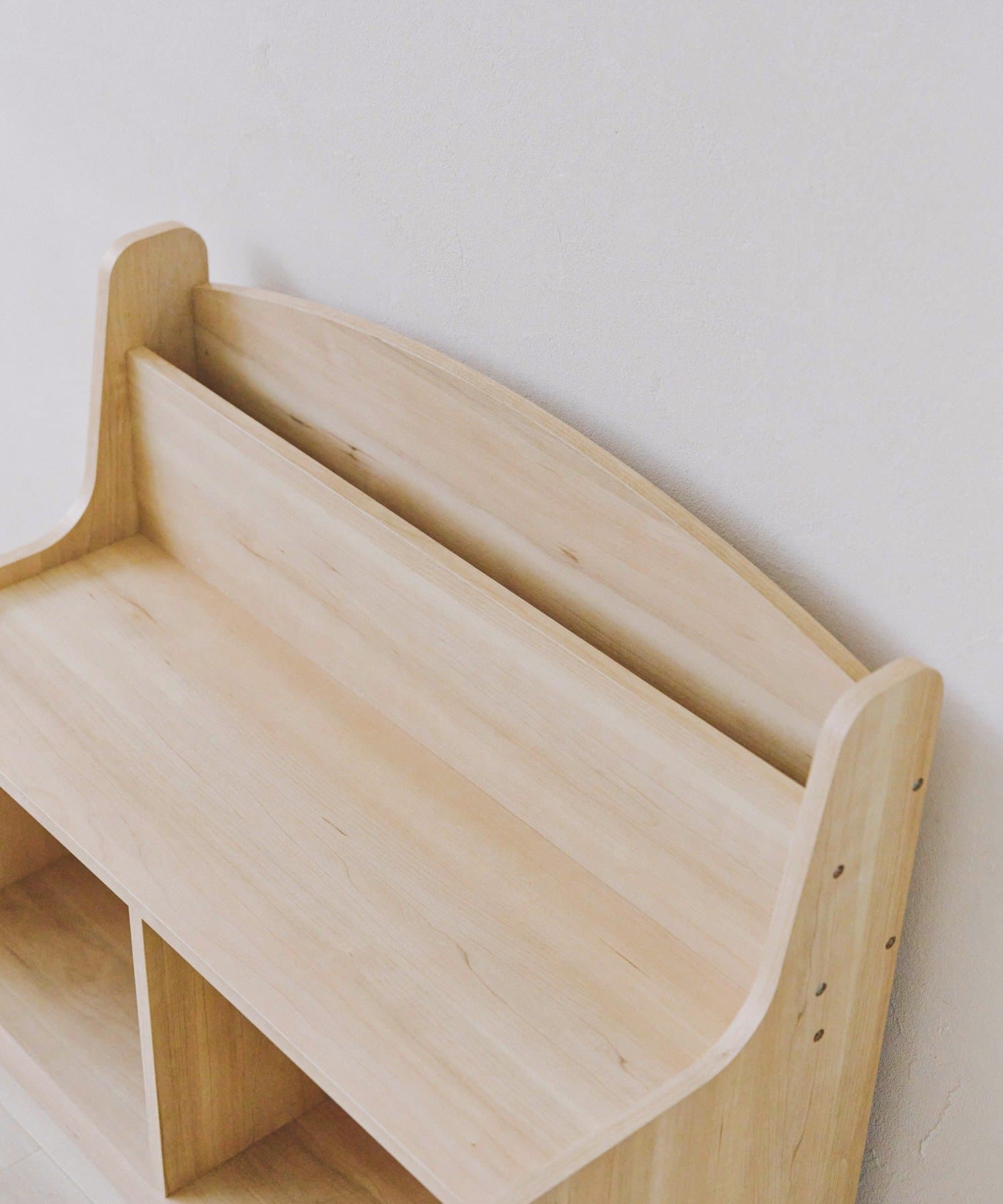 salut!(サリュ) 絵本ベンチ／こども部屋