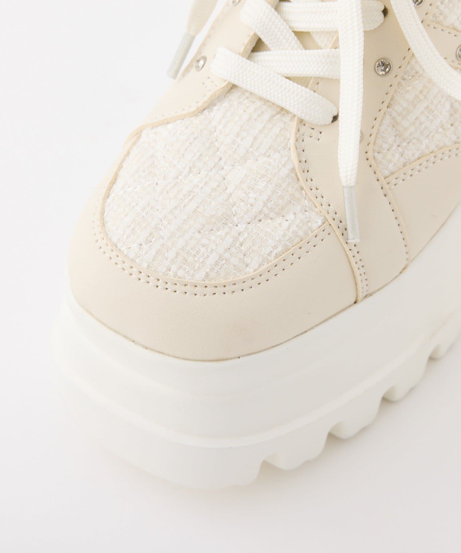 one after another NICE CLAUP(ワンアフターアナザー ナイスクラップ) ビジュー付きトリプルソールスニーカー